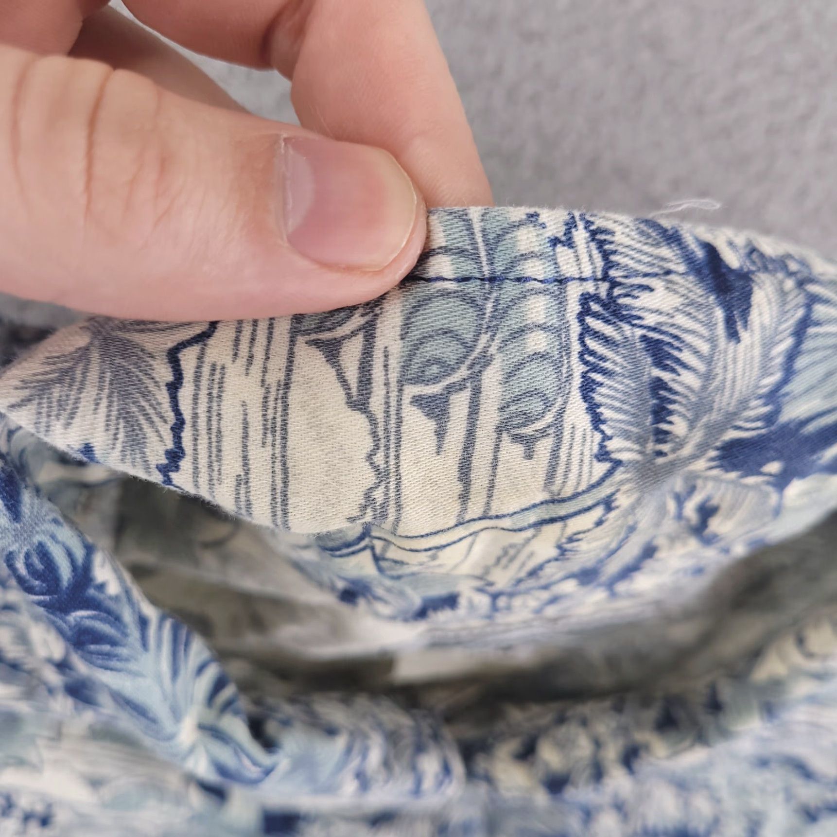 Quiksilver VINTAGE Quiksilver Shirt Mens L Blue Hawaiian Floral Short Sleeve Button-Up Size US L / EU 52-54 / 3 - 5 Thumbnail