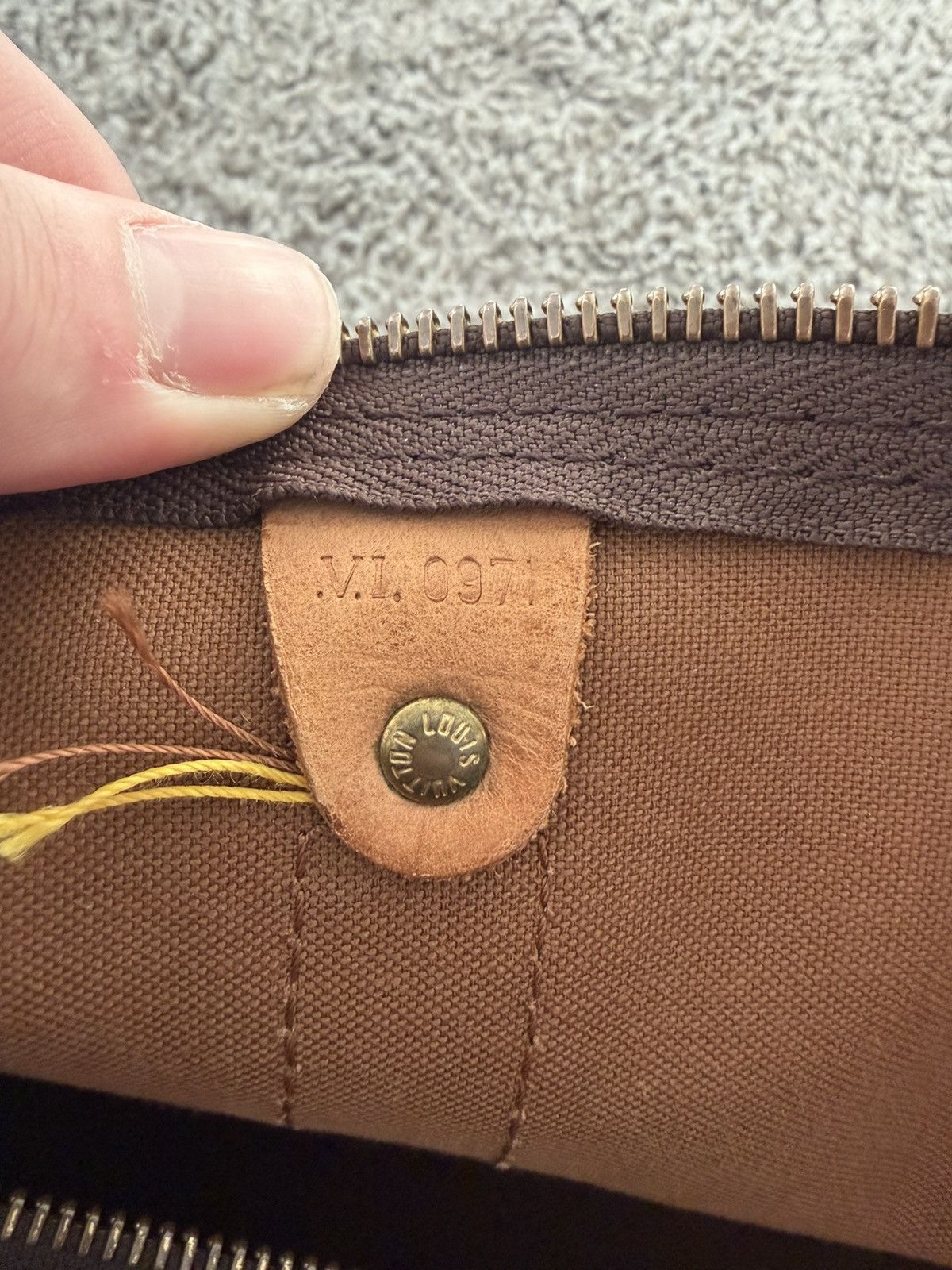 Louis Vuitton Louis Vuitton Keepall Size ONE SIZE - 5 Thumbnail
