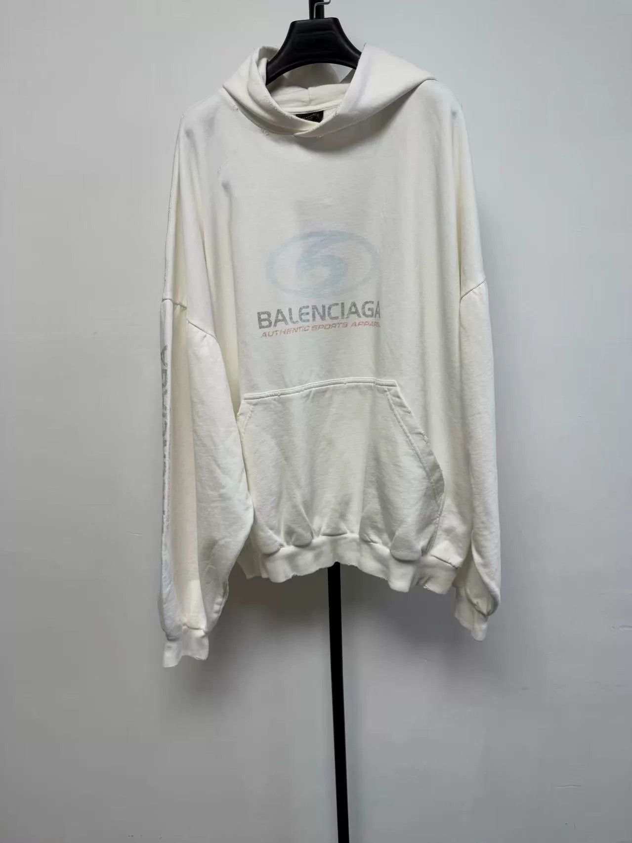 Balenciaga Balenciaga Printed Distressed Hooded Sweatshirt Size US L / EU 52-54 / 3 - 1 Thumbnail