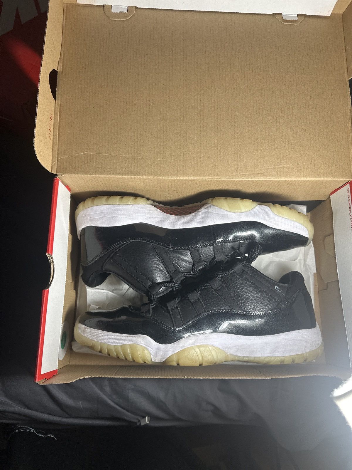 Jordan Brand 72-10 Air Jordan 11 Low Size US 13 / EU 46 - 2 Thumbnail