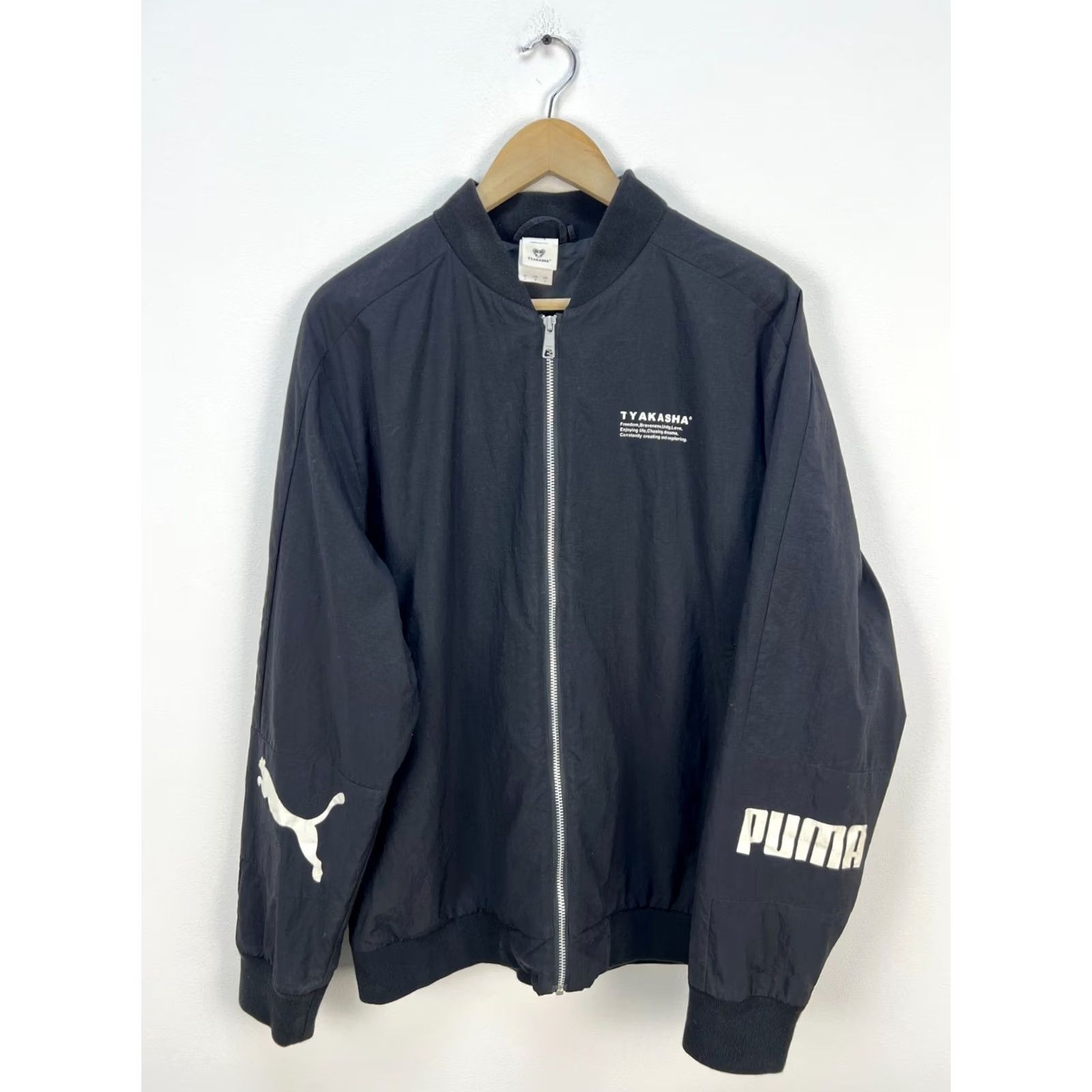 Puma PUMA Bomber Jacket Black Full Zip Logo Size L Mens Size US L / EU 52-54 / 3 - 2 Thumbnail