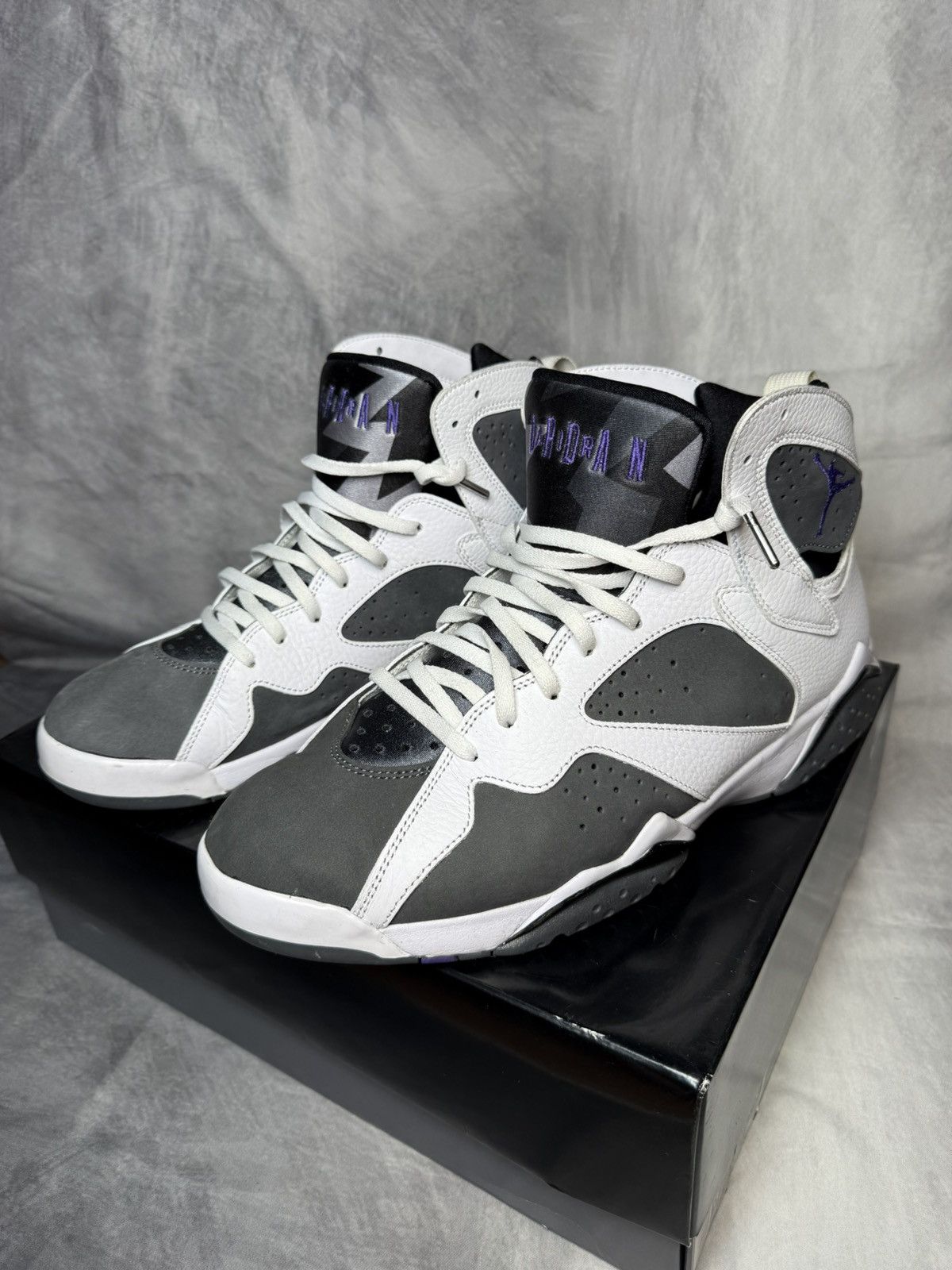 Jordan Brand × Nike Air Jordan 7 Retro Men's White/Gray/Purple Size US 13 / EU 46 - 1 Thumbnail