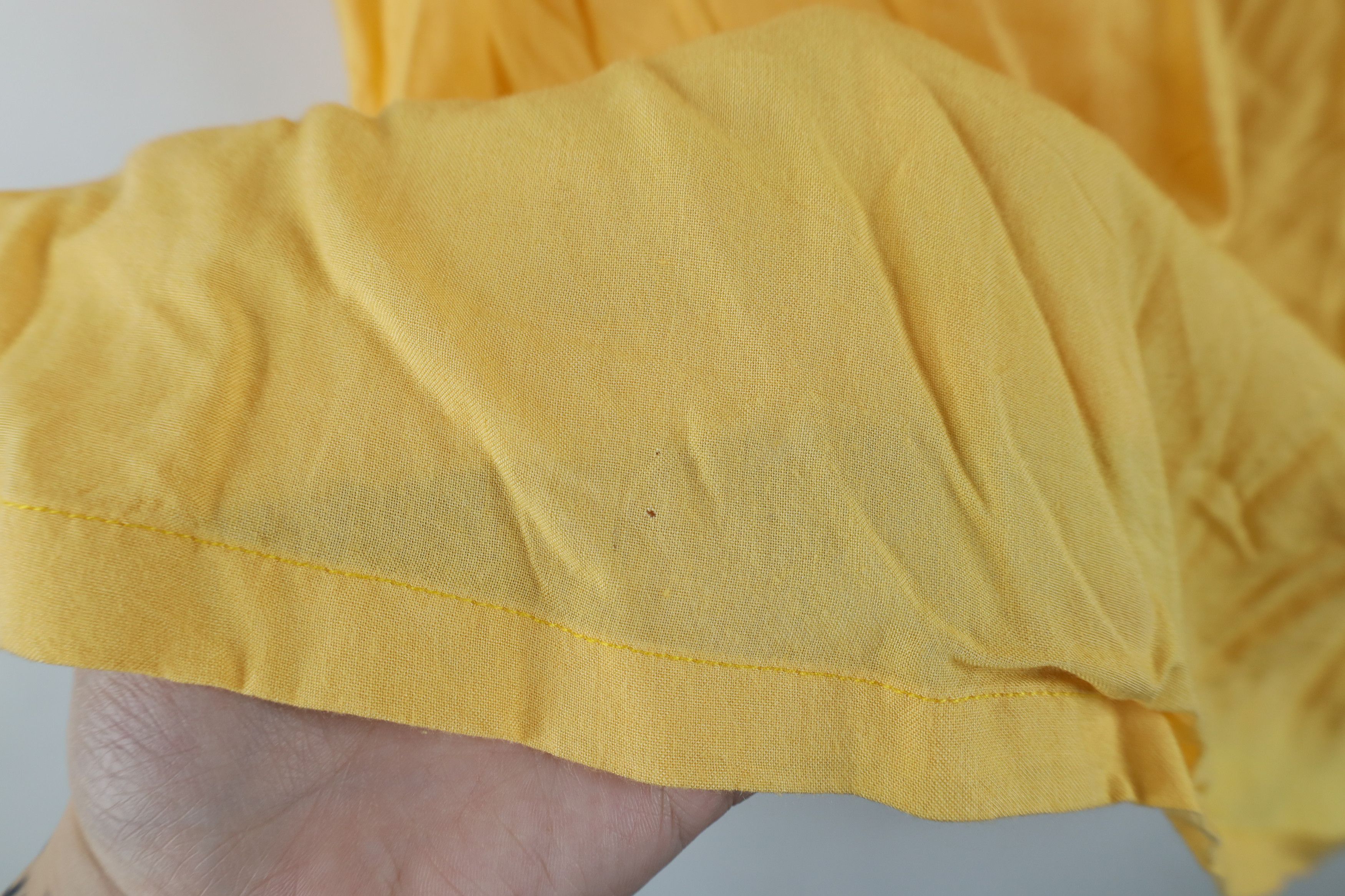 Vintage Vintage 90s Streetwear Rayon Gabardine Pocket T-Shirt Yellow Size US S / EU 44-46 / 1 - 7 Thumbnail
