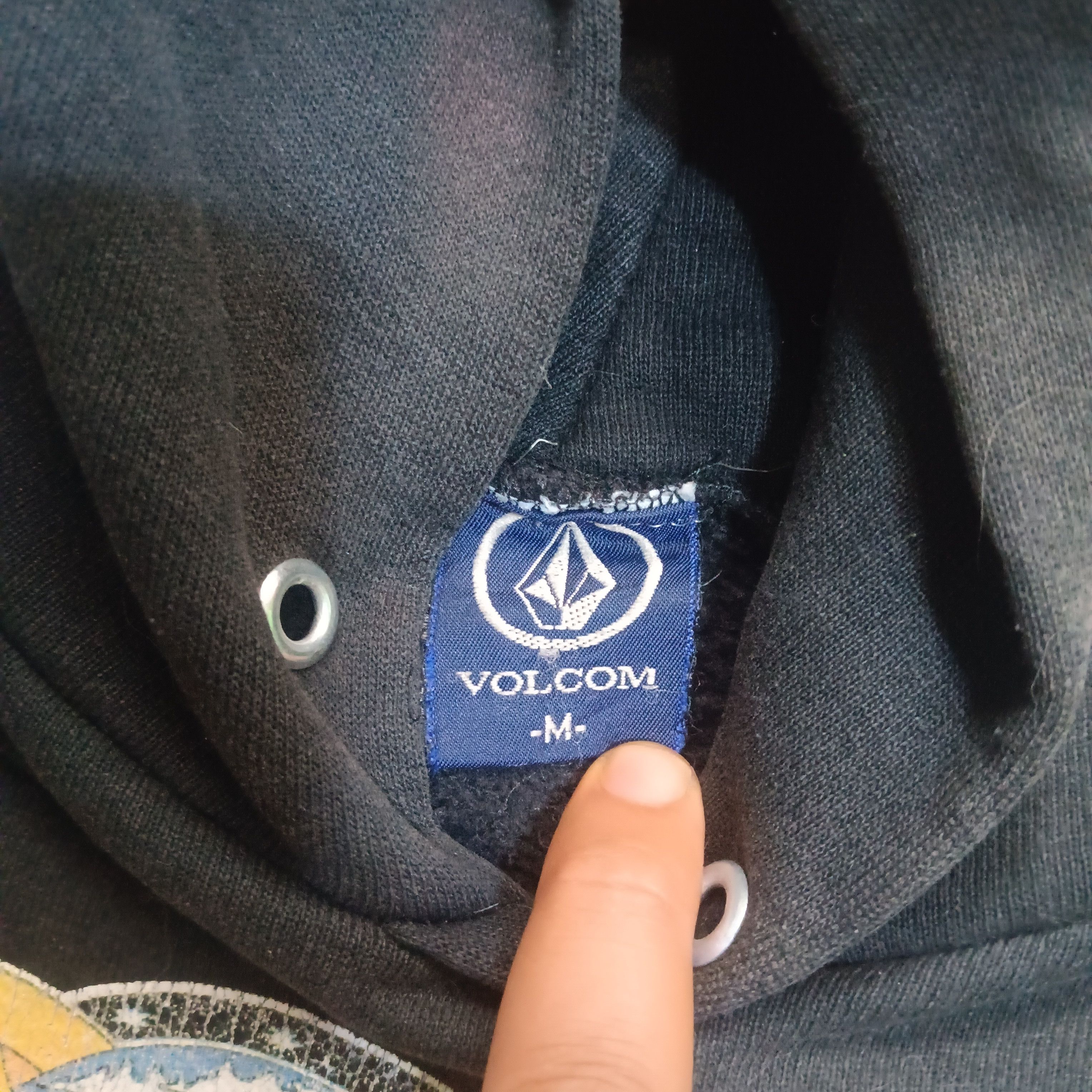Vintage Vintage volcom x art hoodie Size US XL / EU 56 / 4 - 9 Thumbnail