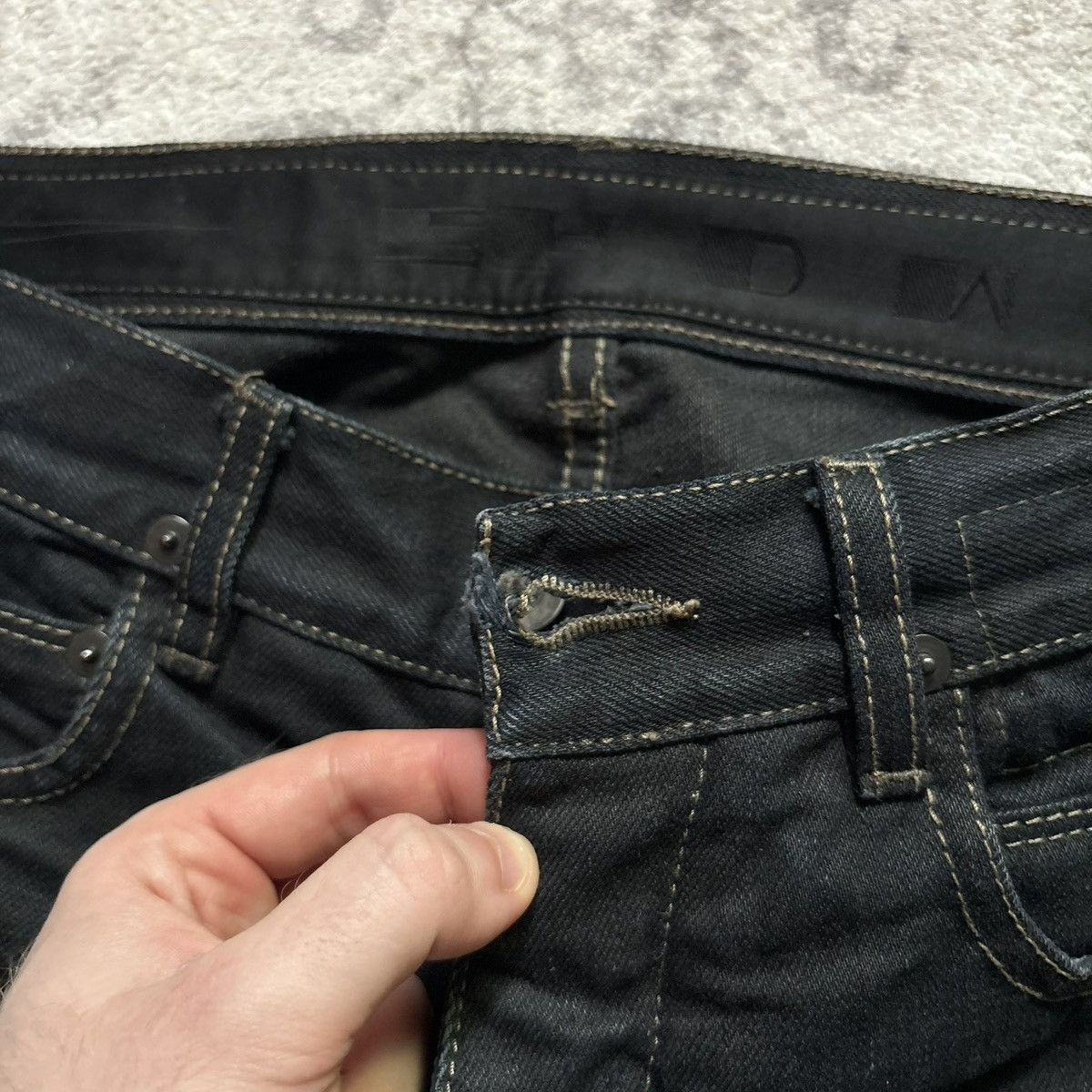 Rick Owens Drkshdw Rick Owens DRKSHDW Waxed Cropped Jean Shorts | Size 28 Size US 28 / EU 44 - 5 Thumbnail