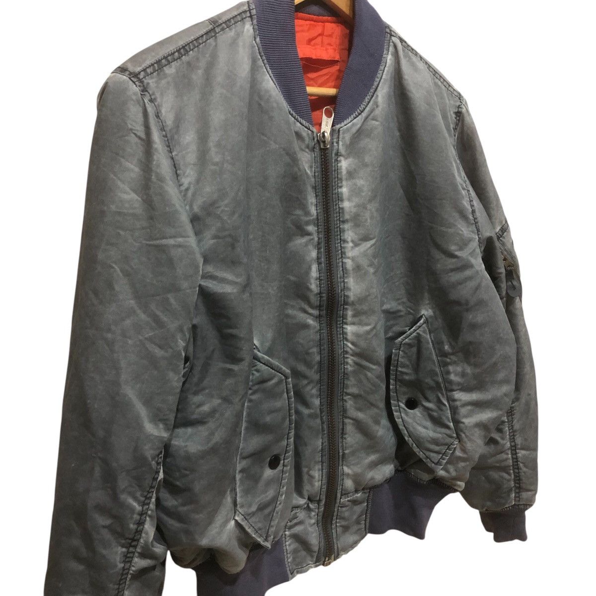 Vintage Vintage Bomber Jacket Silver Distressed Size US M / EU 48-50 / 2 - 2 Thumbnail