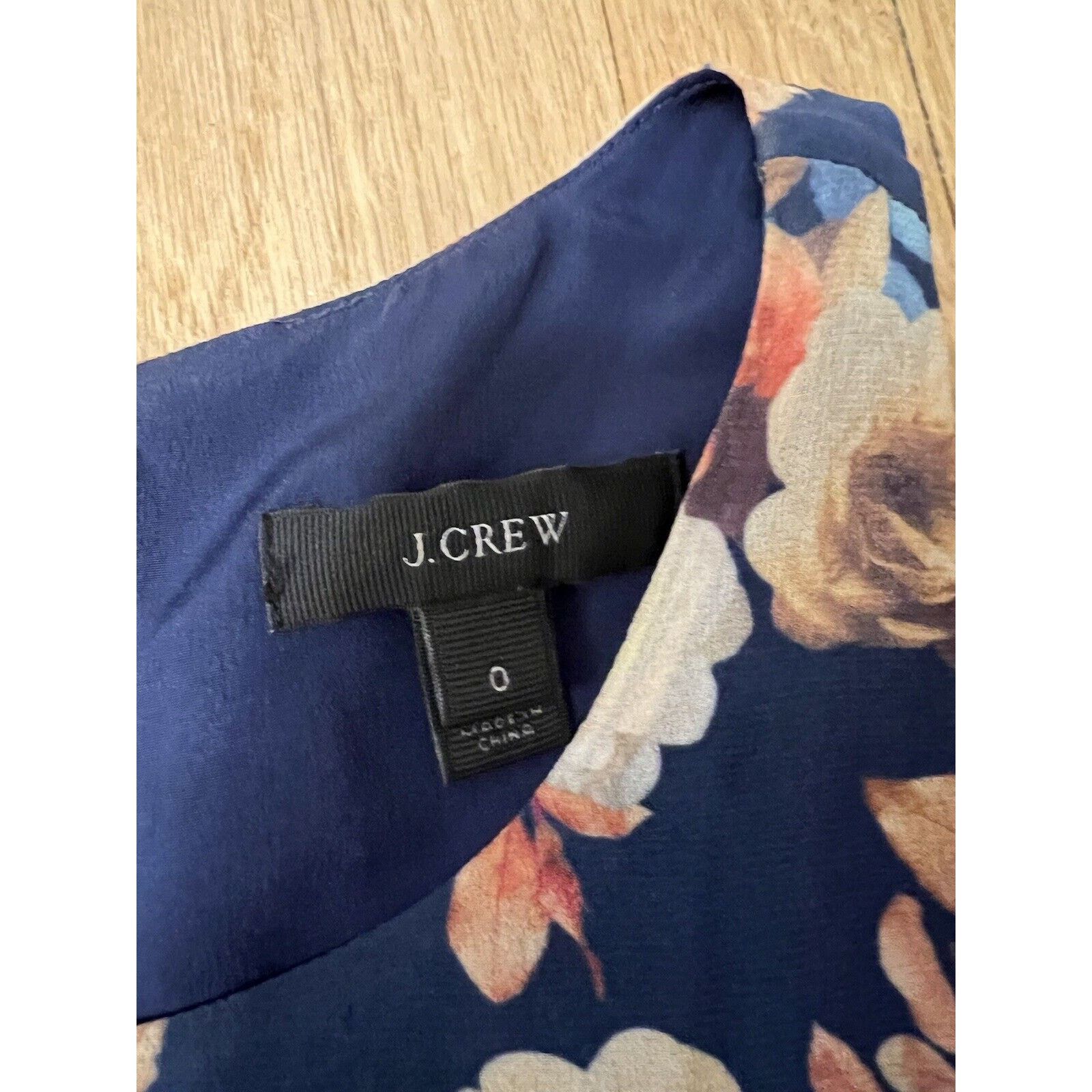 J.Crew J Crew Size 0 Aquatic Floral Sleeveless Shell Tank Blouse Size XS / US 0-2 / IT 36-38 - 3 Thumbnail
