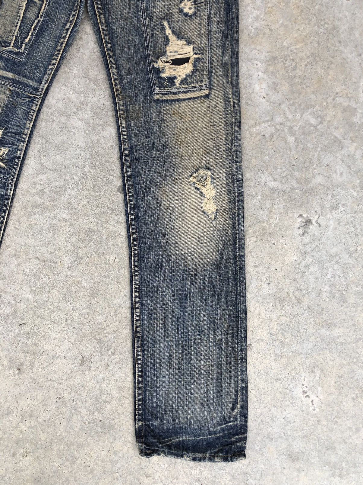 Who Decides War Japanese Difference Rupert Distressed Jeans ppfm style Size US 32 / EU 48 - 7 Thumbnail