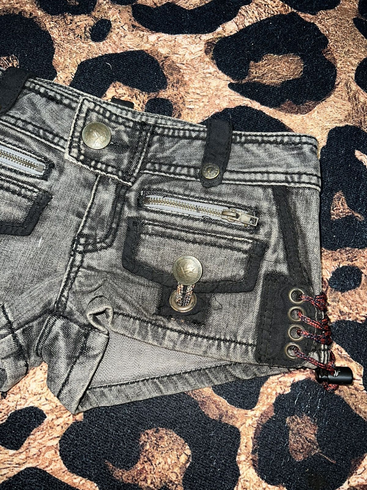 Japanese Brand ➕Super Rare D.i.a. Gyaru shorts 💗🖤 Size 26" / US 2 / IT 38 - 10 Thumbnail
