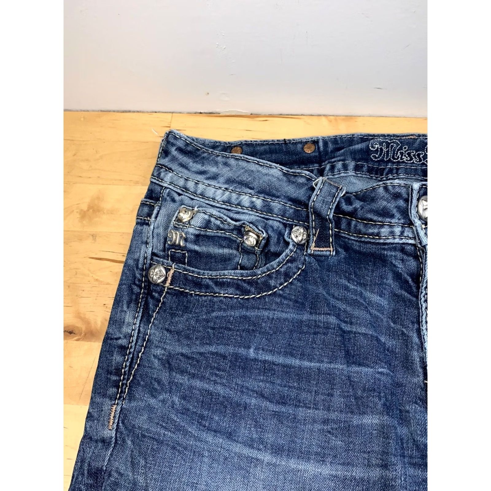 Miss Me Miss Me Jeans Women 28 Blue Ankle Skinny 5-Pocket Embroidered Denim Vintage: No Y2K Style, Regular Inseam 29” Size 28" / US 6 / IT 42 - 4 Thumbnail