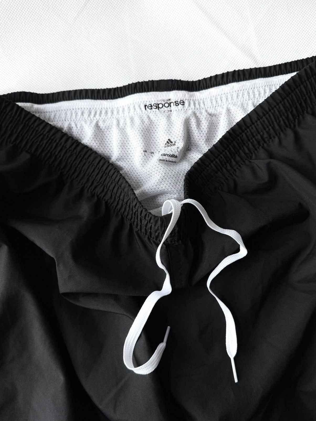 Adidas × Vintage Vintage Adidas shorts streetwear y2k style casual Size US 32 / EU 48 - 8 Thumbnail