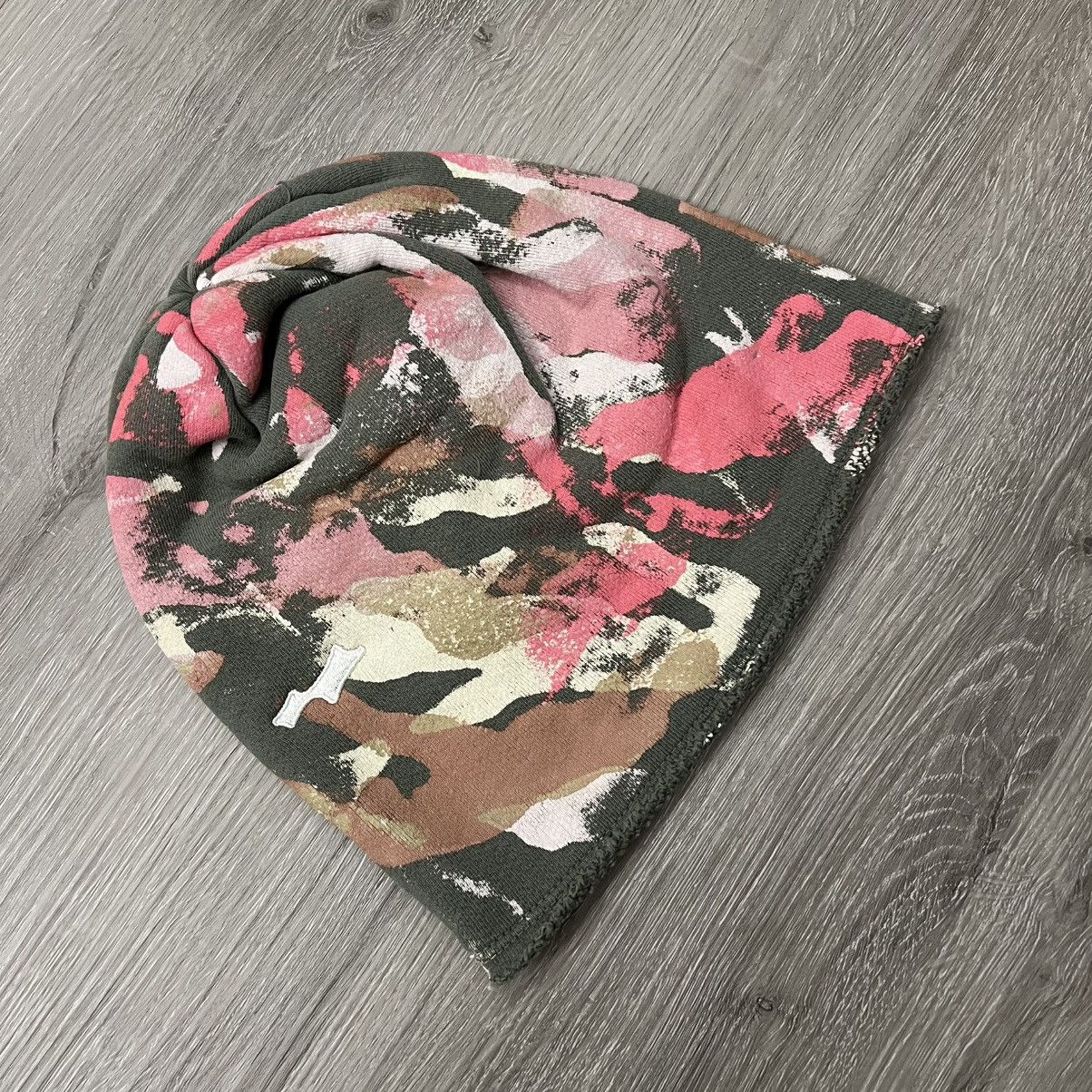 鼻*爵様 SKYLRK CHERRY CAMO BEANIE SKYLRK Justin Bieber SKYLRK Beanie Cherry Camo | Grailed