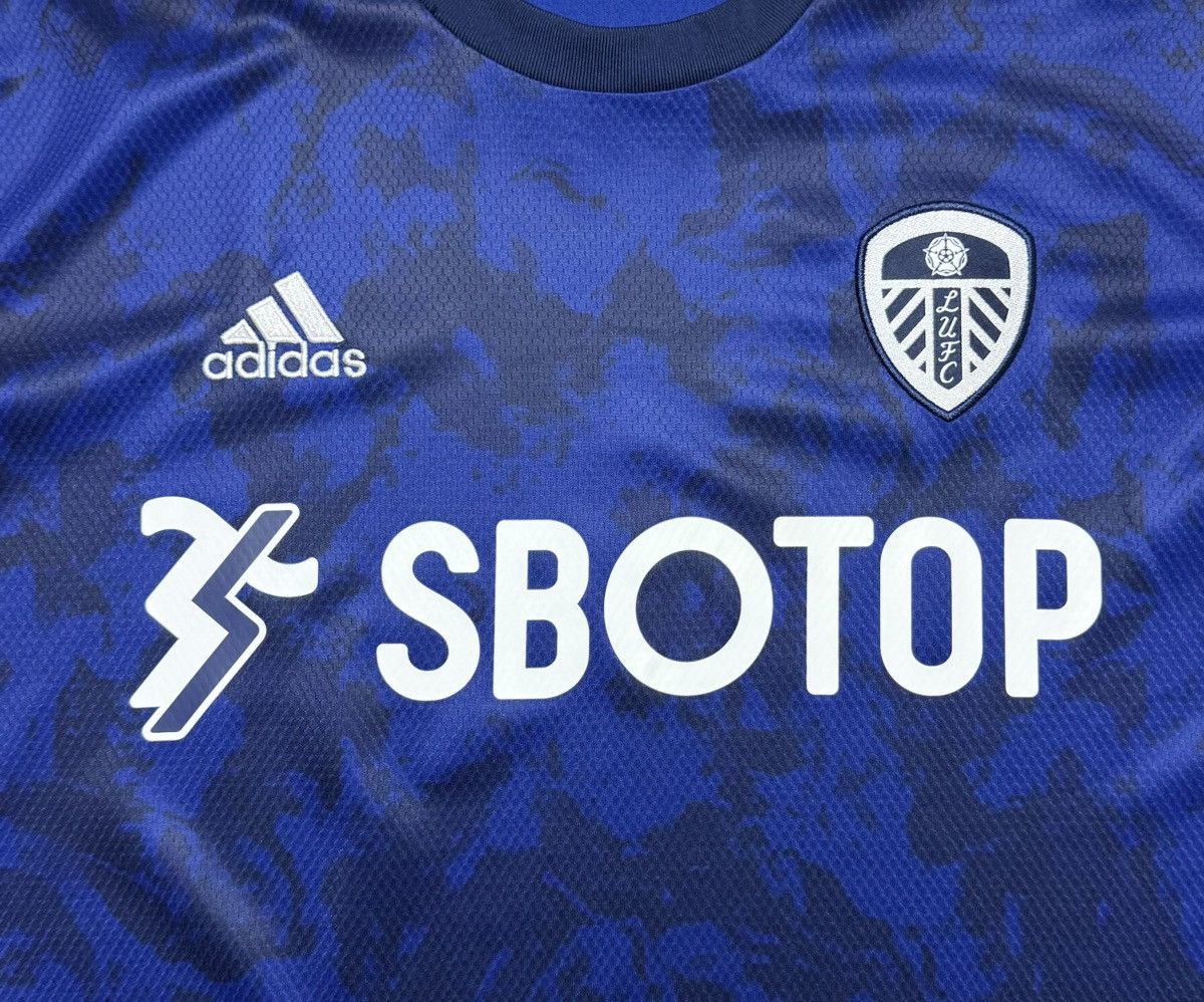 Adidas Leeds United 2021 2022 Away Shirt Soccer Jersey Adidas Size US XL / EU 56 / 4 - 7 Thumbnail
