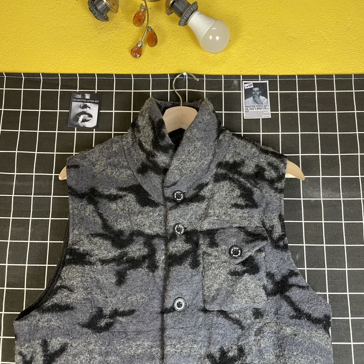 Beams Plus 🇯🇵 BEAMS HEART KNITTED FABRIC FROM ITALY WOOL VEST Size US M / EU 48-50 / 2 - 3 Thumbnail