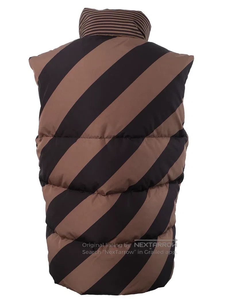 Fendi Fendi Double-sided full-print logo vest down jacket Size US S / EU 44-46 / 1 - 7 Thumbnail