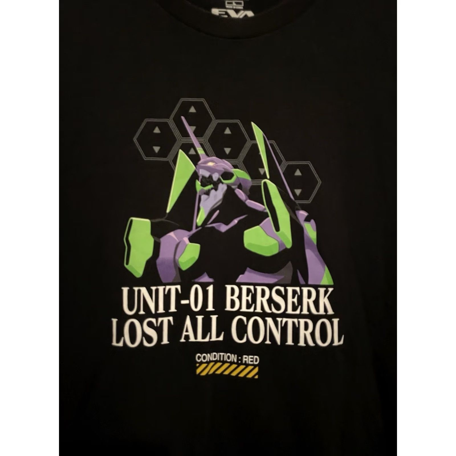 Uniqlo Uniqlo UT Evangelion Berserk Anime Black T-Shirt L Men 90s Anime Unit 01 Logo Graphic Print Casual Shirt Size US L / EU 52-54 / 3 - 2 Thumbnail