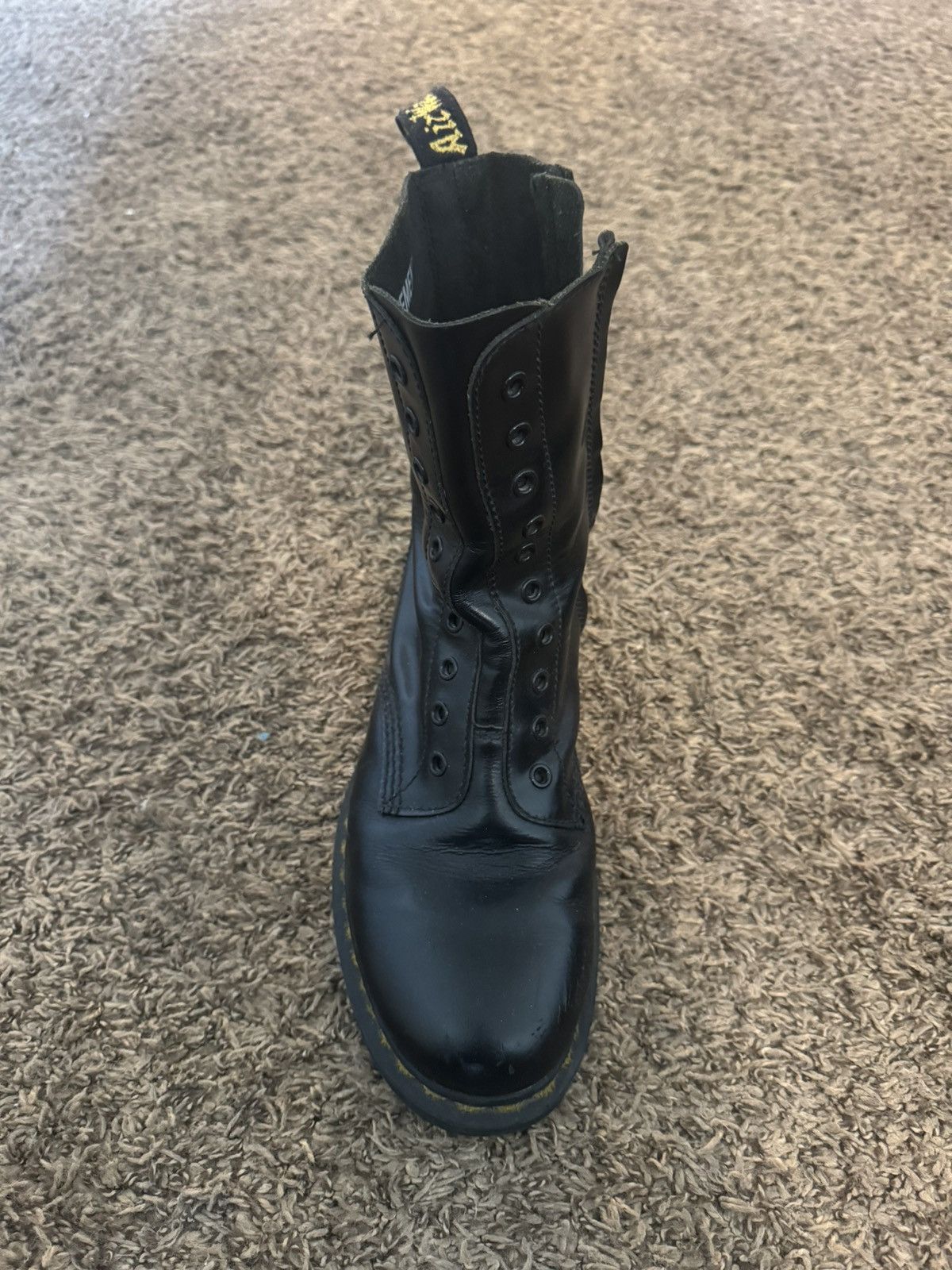 Dr. Martens × Vetements Dr Marten x Vetements Size US 10 / EU 43 - 3 Thumbnail