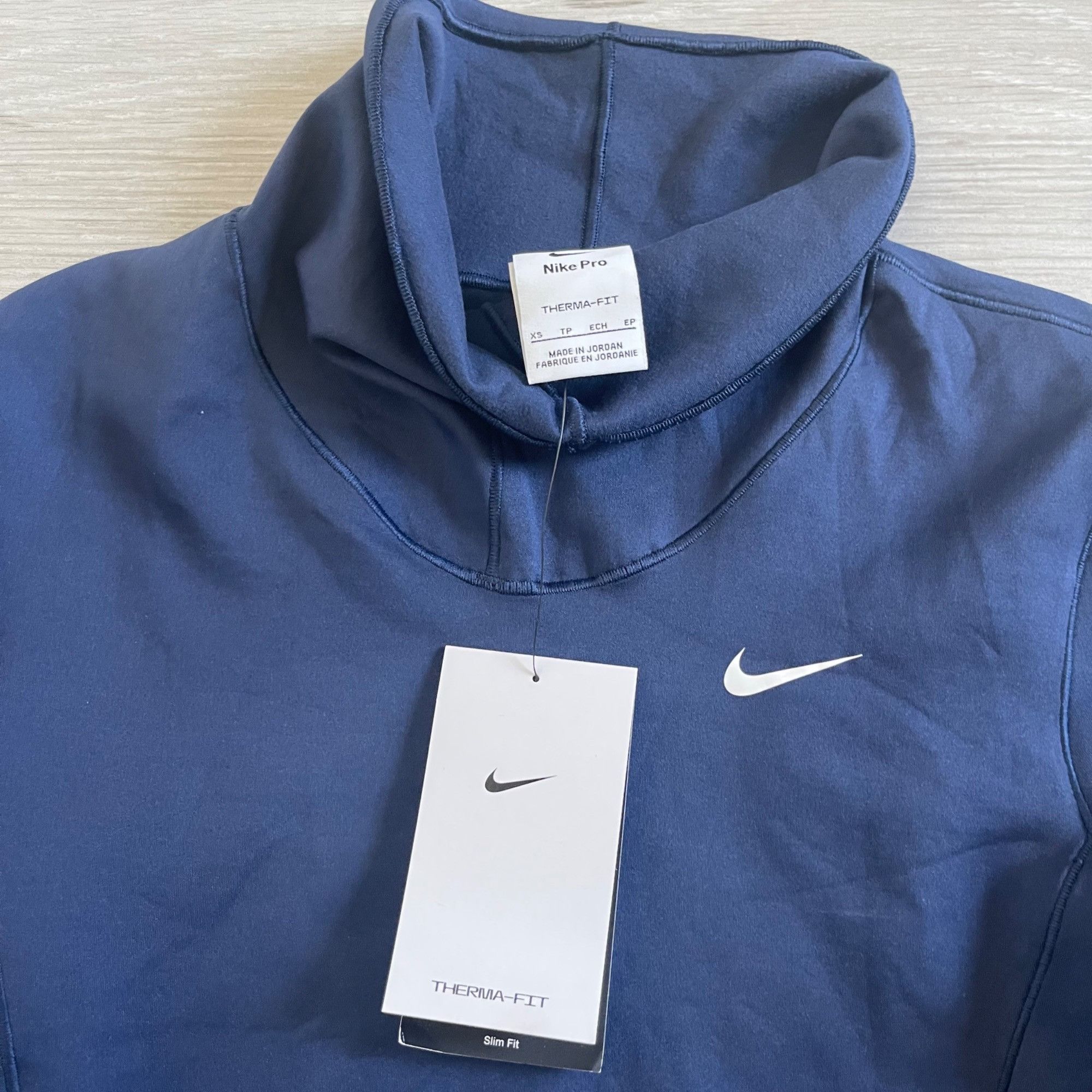 Nike $70 NWT NIKE WOMEN'S THERMA-FIT LIGHT SWEATER SZ XS Size XS / US 0-2 / IT 36-38 - 3 Thumbnail
