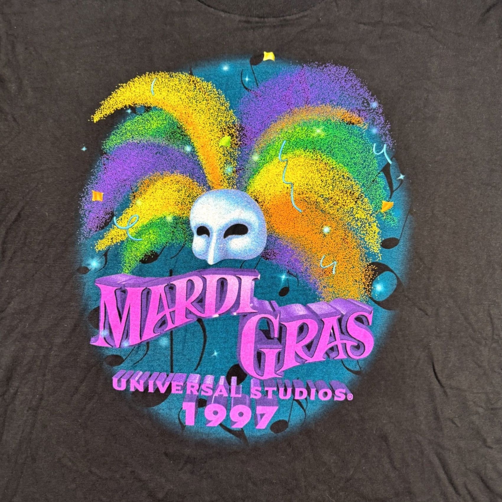 Vintage VINTAGE Universal Studios Mardi Gras Shirt Men Large Black 1997 Graphic Tee Short Sleeve Crew Neck Logo 100% Cotton Knit One Size M Adult Mens? Size US M / EU 48-50 / 2 - 5 Thumbnail