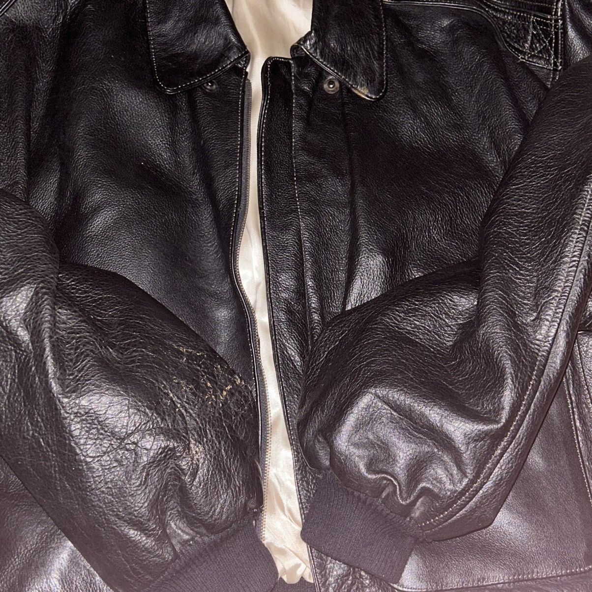 Avirex Vintage Leather Styled Aviation Retro Bomber Vincennes 1928 Size US L / EU 52-54 / 3 - 6 Thumbnail