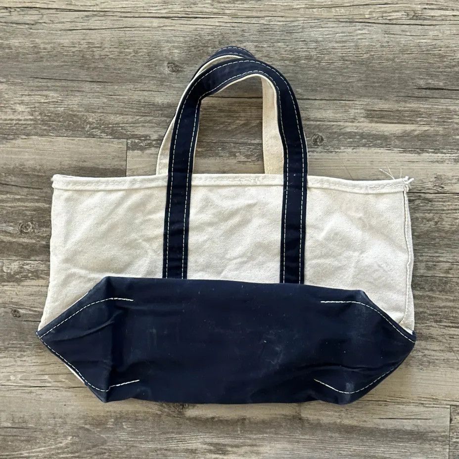 L.L. Bean Vintage L.L. Bean Boat And Tote Blue Canvas Tote Bag Size ONE SIZE - 2 Thumbnail
