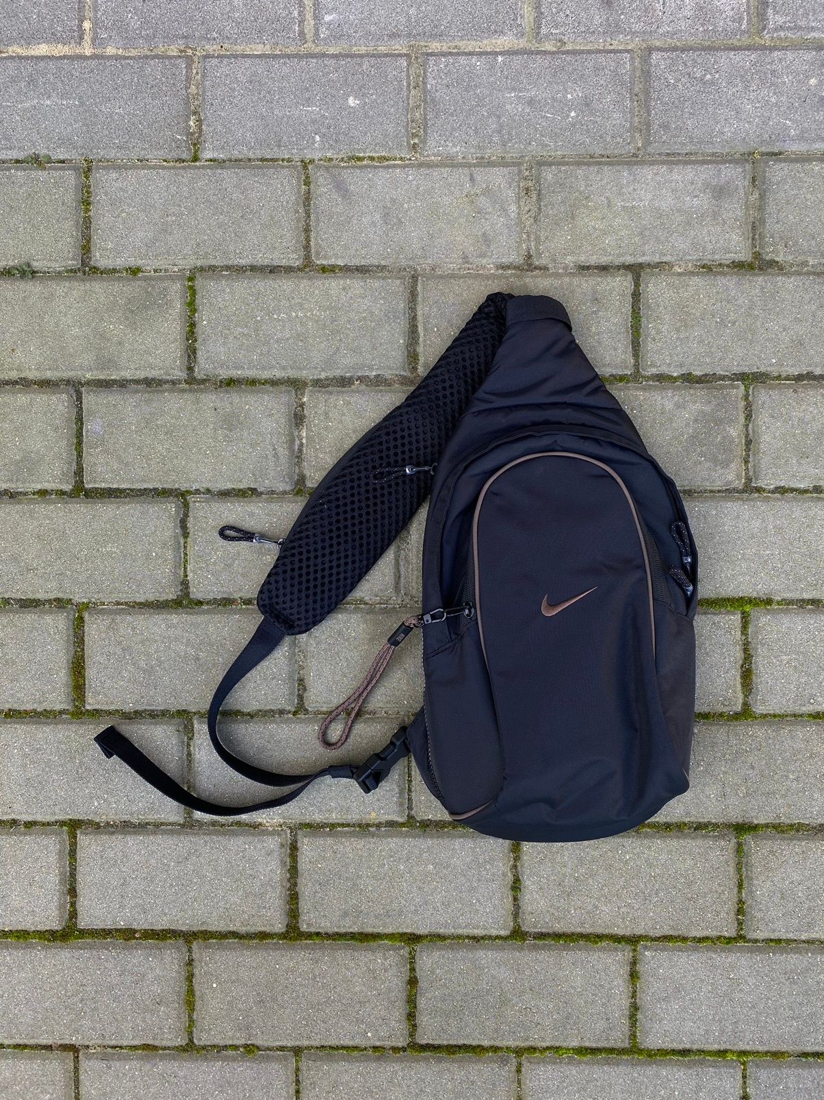 Pre-owned Nike X Vintage Nike Gorpcore Vintage Y2k Essentials Sling Bag In Black