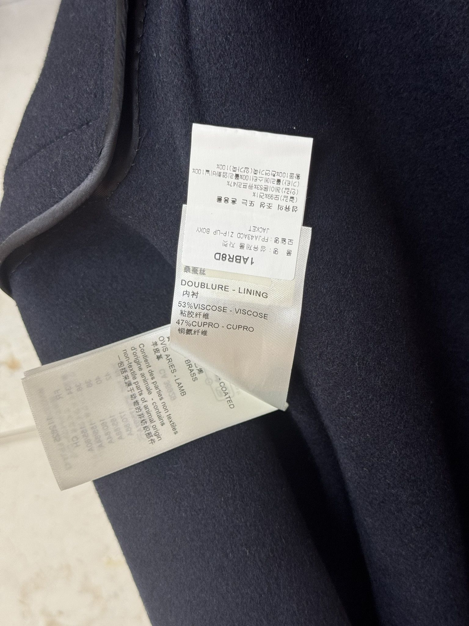 Louis Vuitton LOUIS VUITTON 3D Monogram Zip Jacket – Model 1ABR8F Size US S / EU 44-46 / 1 - 8 Thumbnail