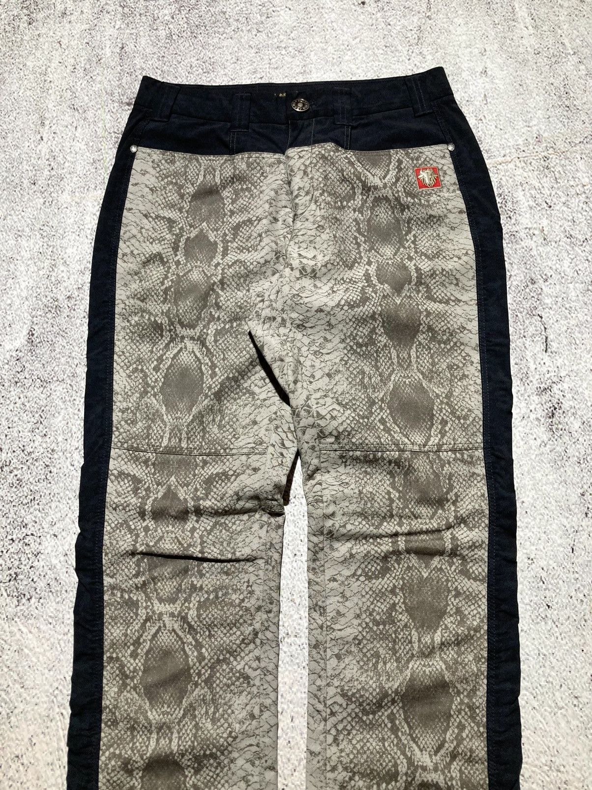 Japanese Brand 2000s BlackYak Snake Skin Pattern Nylon Outdoor Pants Size US 27 - 2 Thumbnail