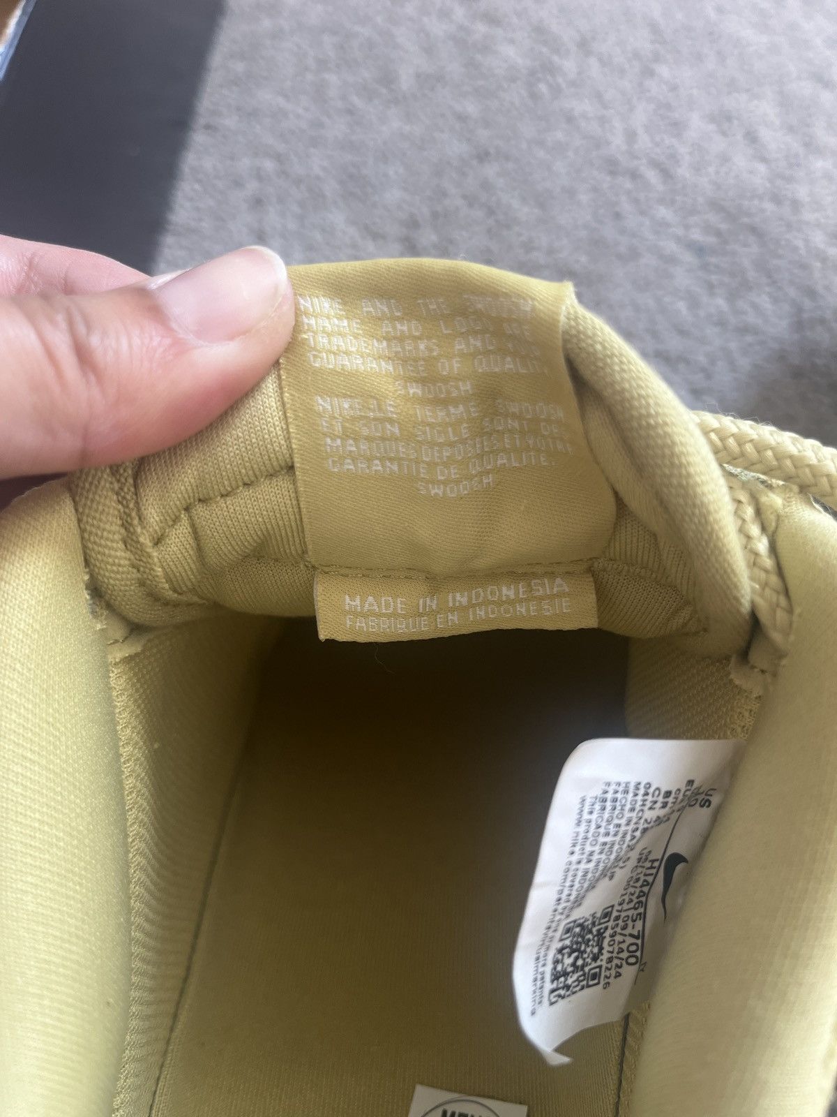 Nike Nike Air Force 1'07 LV8 Men's Size 10 Men’s- 11.5 Women’s Size US 10 / EU 43 - 8 Thumbnail