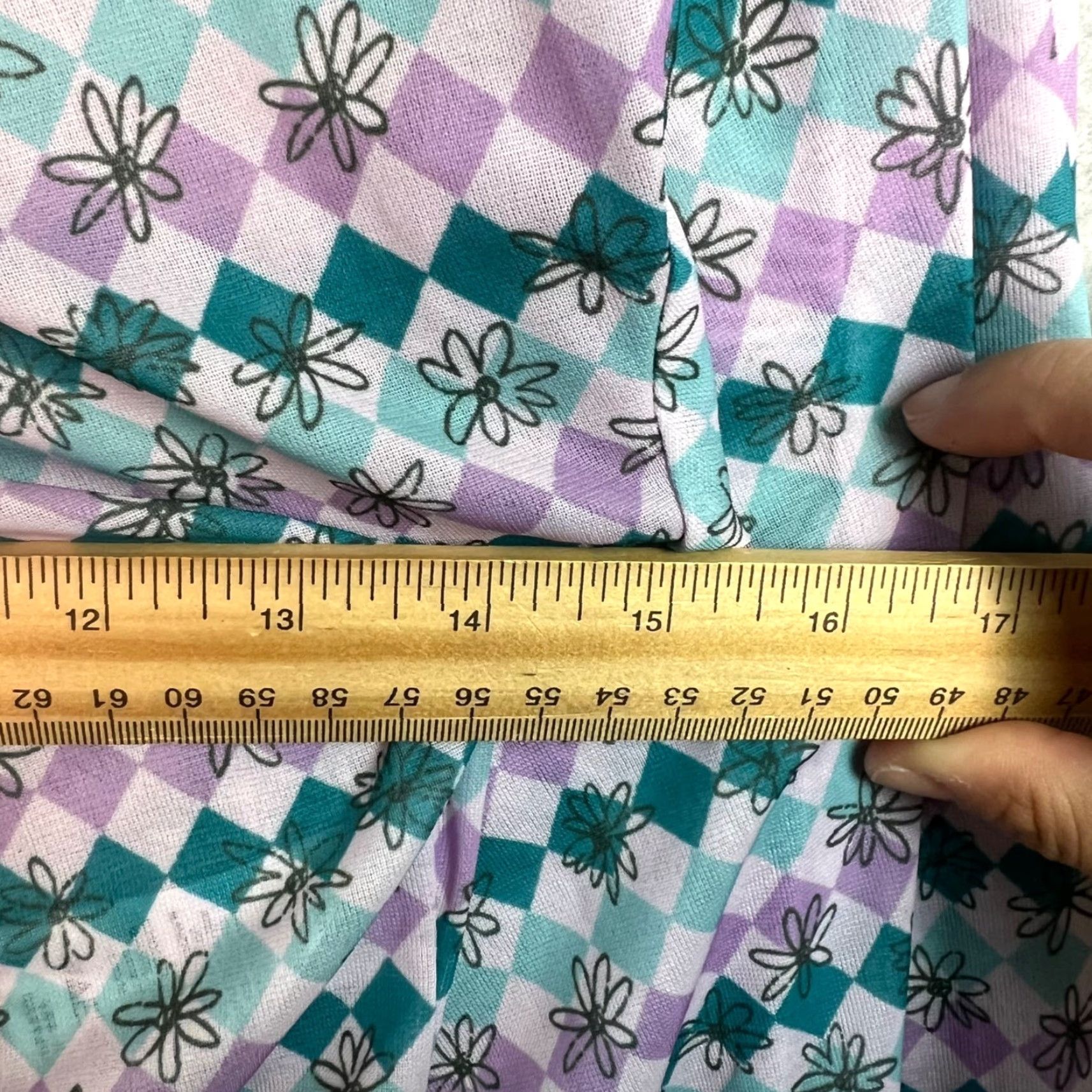 Urban Outfitters VINTAGE Urban Outfitters Womens Size Medium Argyle Floral Ruched Button Front Top Shirt Blouse Cropped Purple Long Sleeve V-Neck Size M / US 6-8 / IT 42-44 - 7 Thumbnail