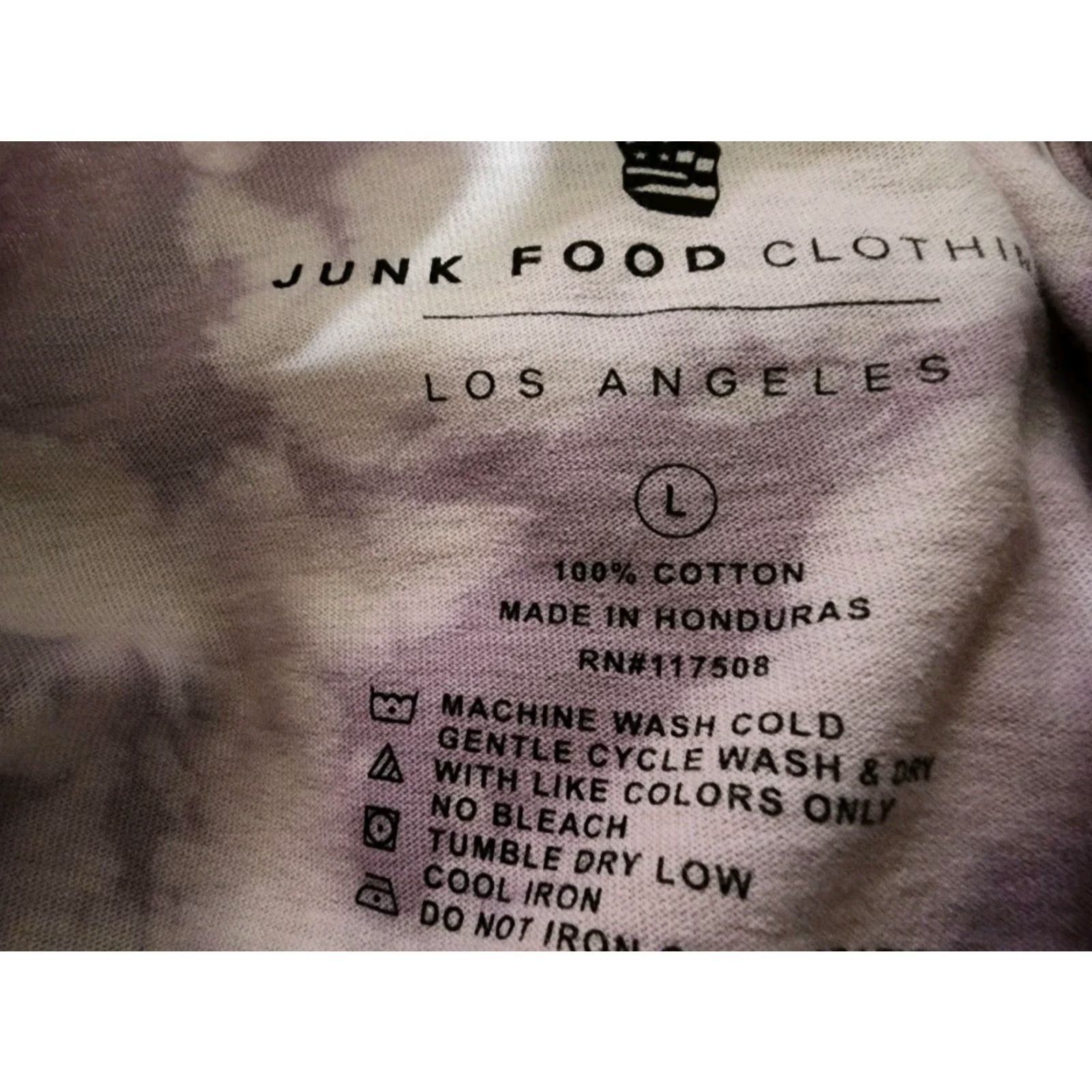 Junk Food Junk Food T-Shirt Women's L Def Leppard 1983 Tour Tie Dye Oversized Crew Neck Short Sleeve Purple 100% Cotton Retro Rock 70s 80s 90s Band Tee Size L / US 10 / IT 46 - 5 Thumbnail