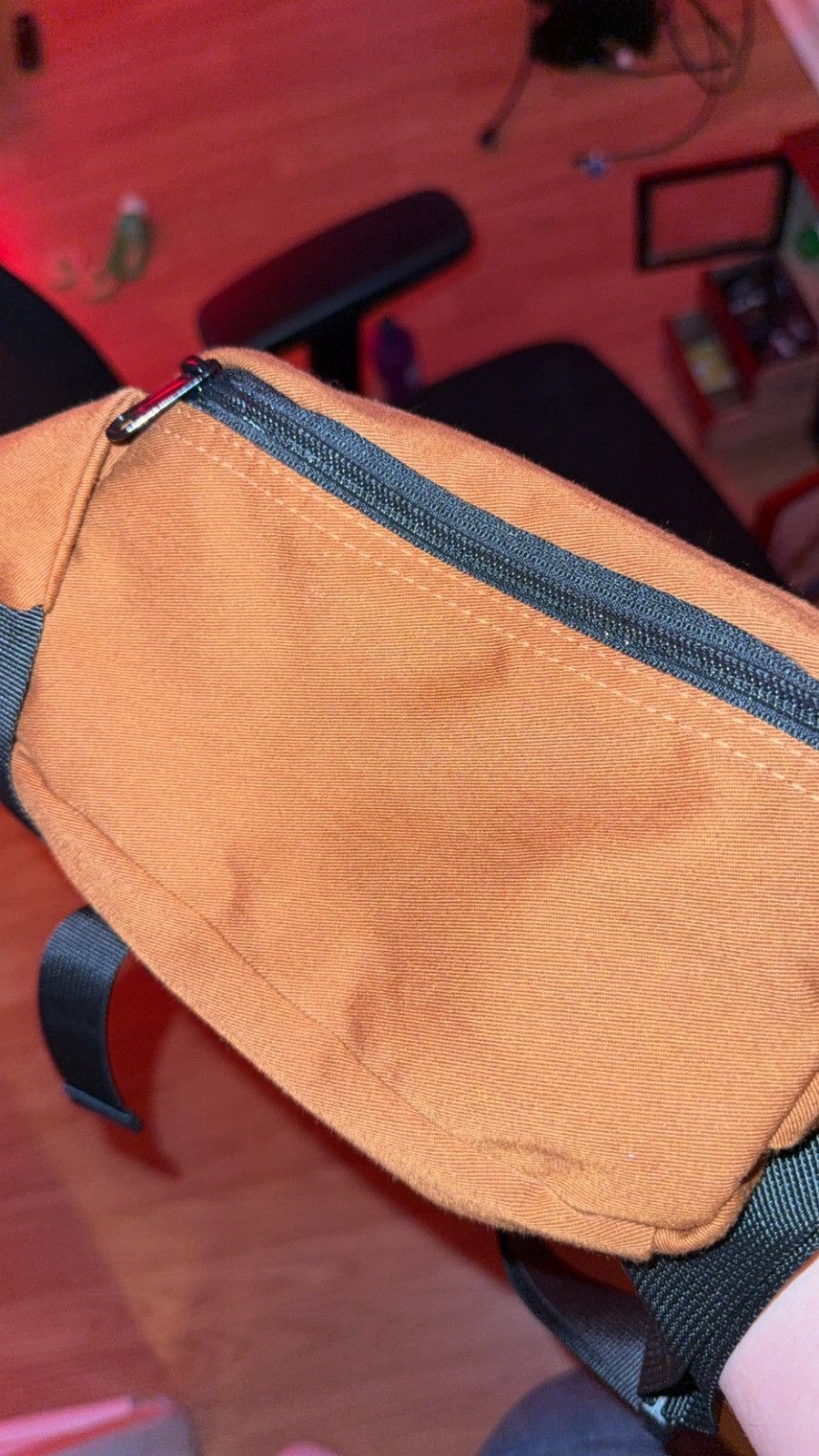 Travis Scott Fanny Pack AstroWorld (rare - you had to win it at the AW) Size ONE SIZE - 2 Thumbnail