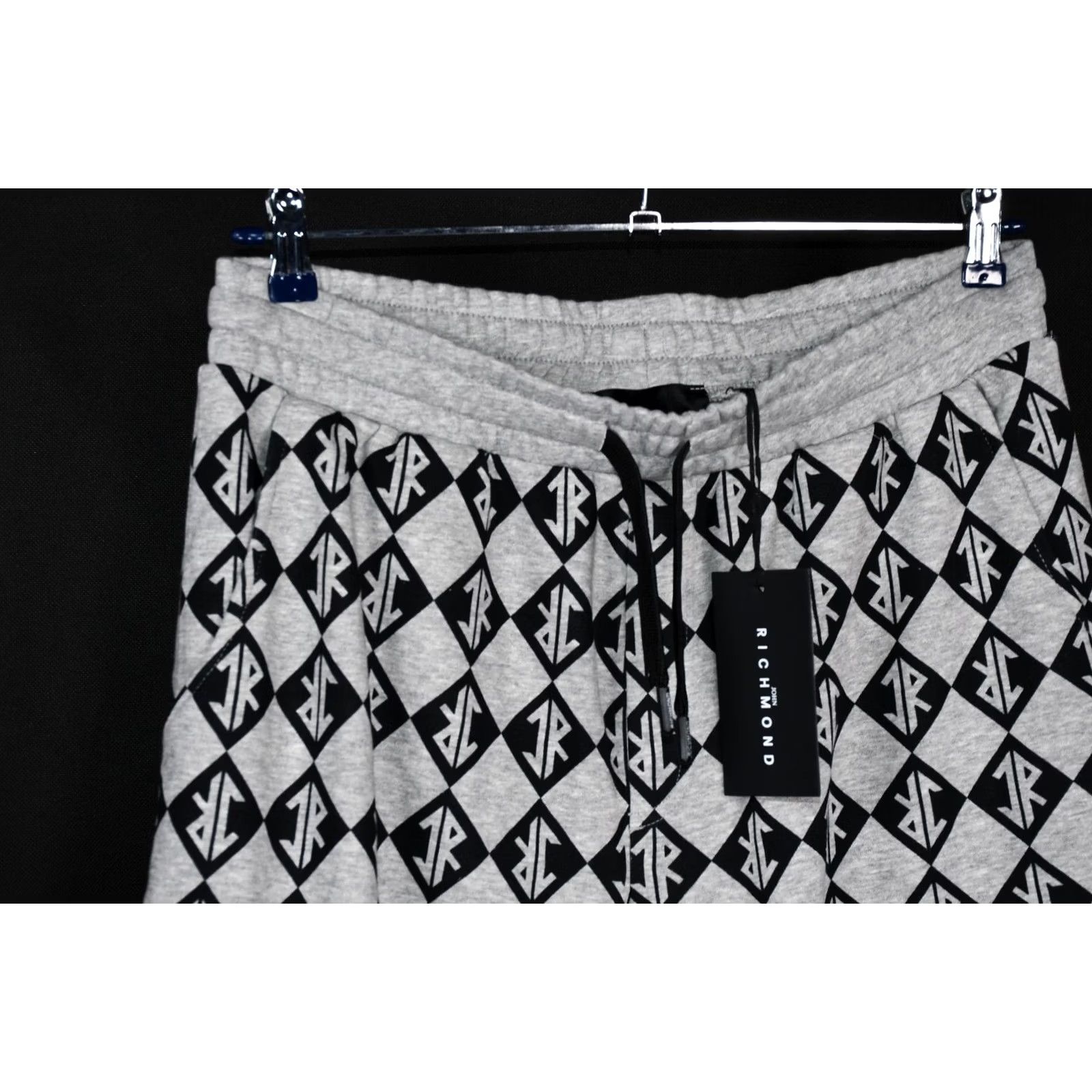 John Richmond John Richmond Bermuda Fleece Grey Melange Shorts 2XL Mens Bermuda Grey Melange Casual 90% Cotton 10% Viscose Size US 39 - 3 Thumbnail