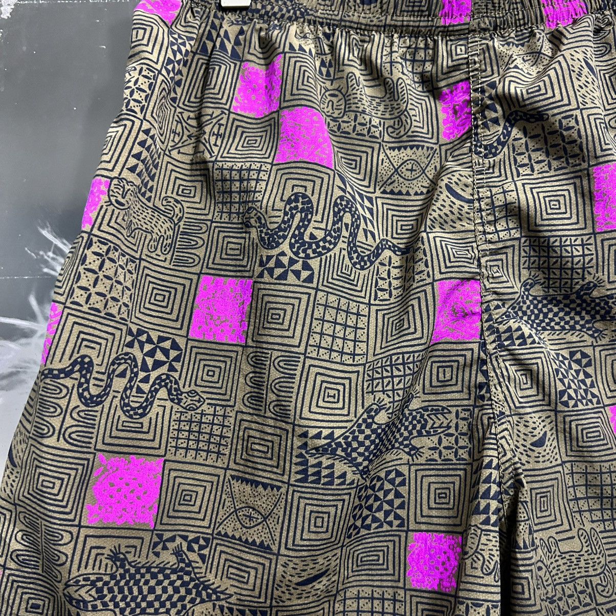 Patagonia × Vintage PATAGONIA BAGGIES SHORTS ANIMALS AOP 1992 Size US M / EU 48-50 / 2 - 5 Thumbnail