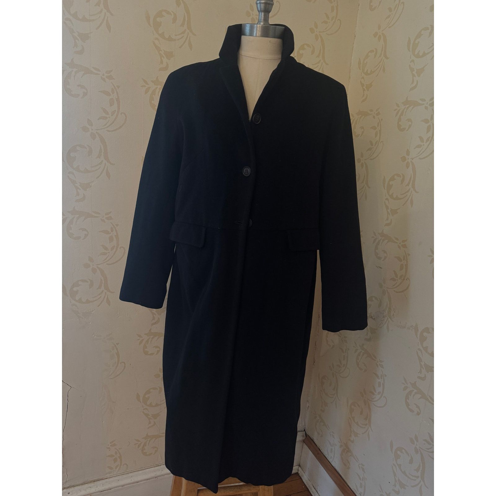 Vintage Ladies 8 Chaiken and Capone Beautiful Wool Coat Size M / US 6-8 / IT 42-44 - 1 Thumbnail