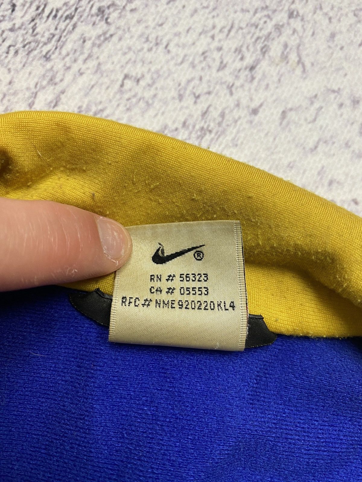 Nike × Vintage Vintage Nike Track Jacket Swoosh Embroidered Logo Y2K 90’s Size US M / EU 48-50 / 2 - 15 Thumbnail