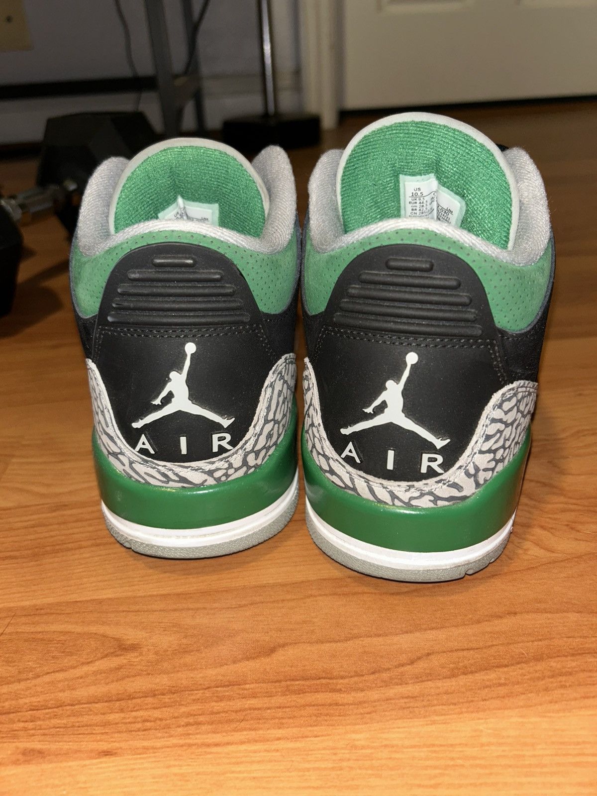 Jordan Brand × Nike Jordan 3 Pine Green Size US 10.5 / EU 43-44 - 4 Thumbnail