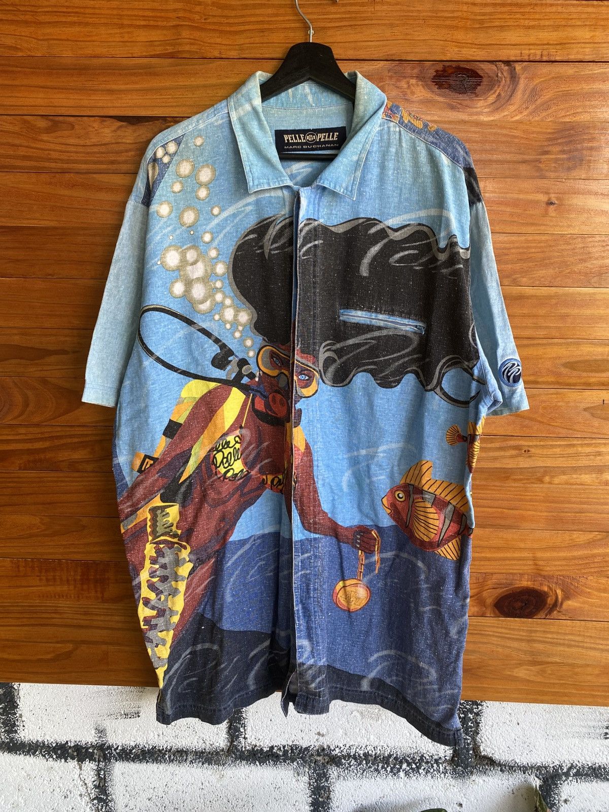 Marc Buchanan Vintage 90s Pelle Pelle Scuba Diver Graphic Shirt – Rare Size US L / EU 52-54 / 3 - 3 Thumbnail