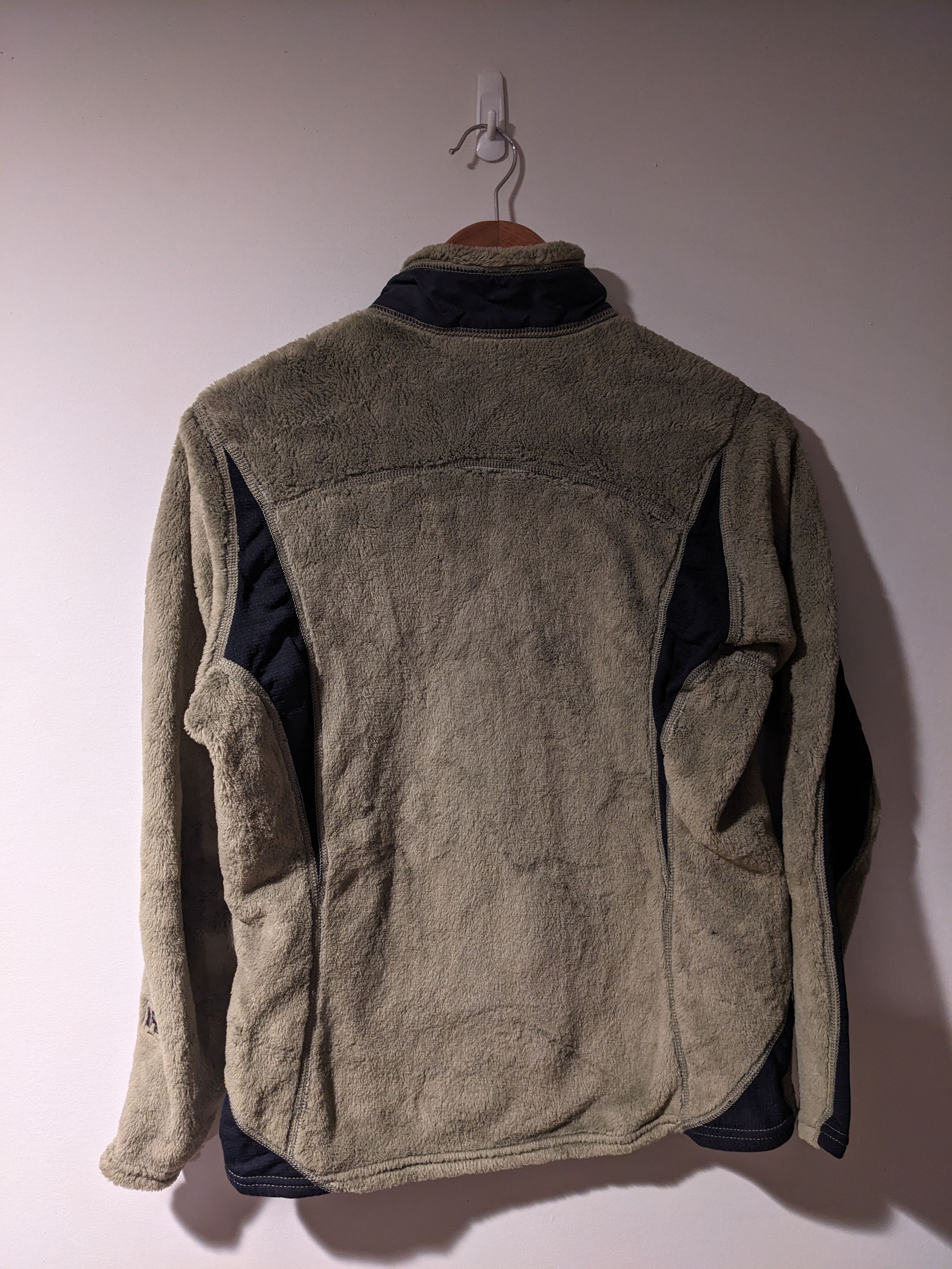 Patagonia × Vintage Vintage 2001 Patagonia Polartec R Womans Fleece Jacket Size L / US 10 / IT 46 - 7 Thumbnail