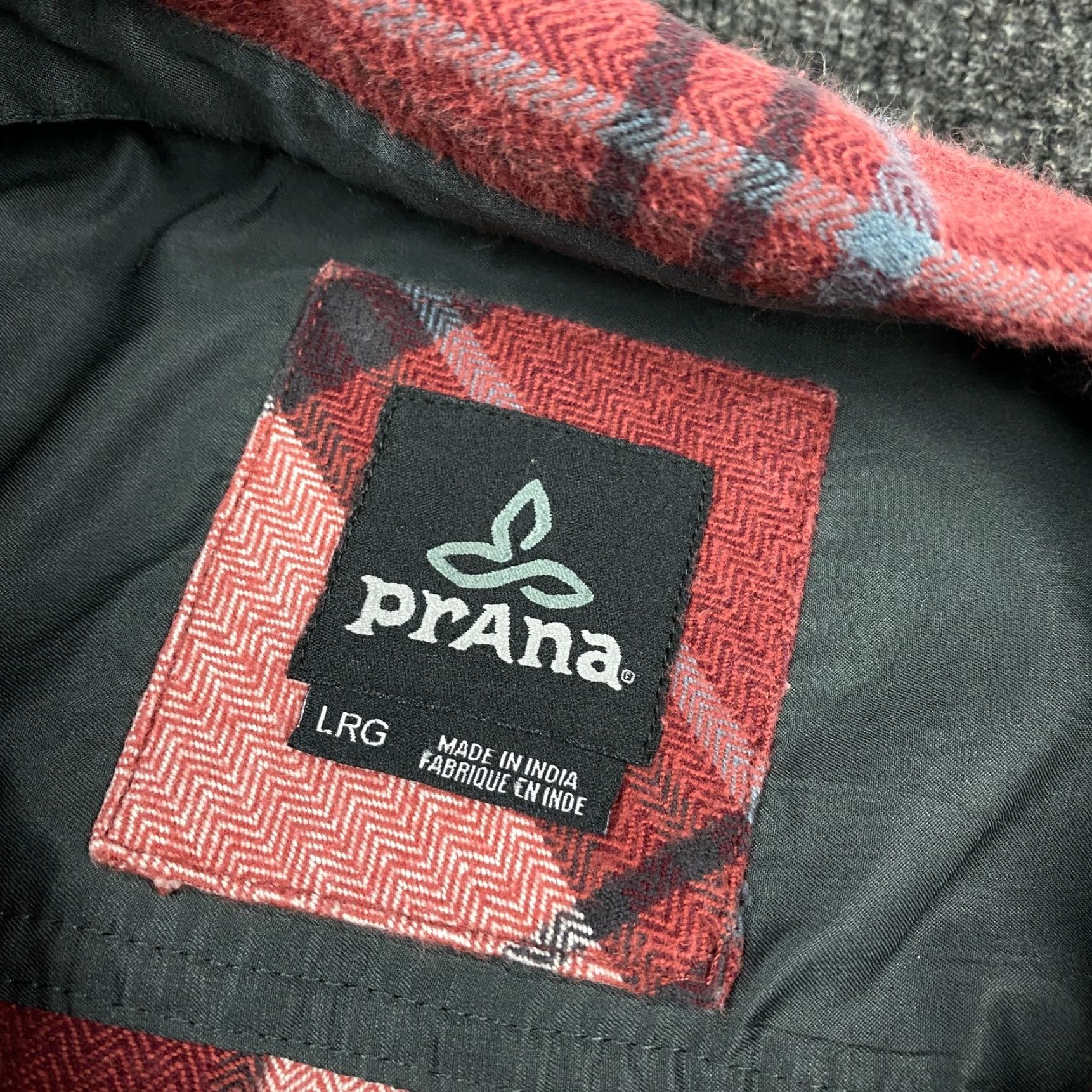 Prana VINTAGE prAna Shirt Plaid Flannel Button-Up Red L Large Collared Heavy Outdoor Mens Size US L / EU 52-54 / 3 - 5 Thumbnail