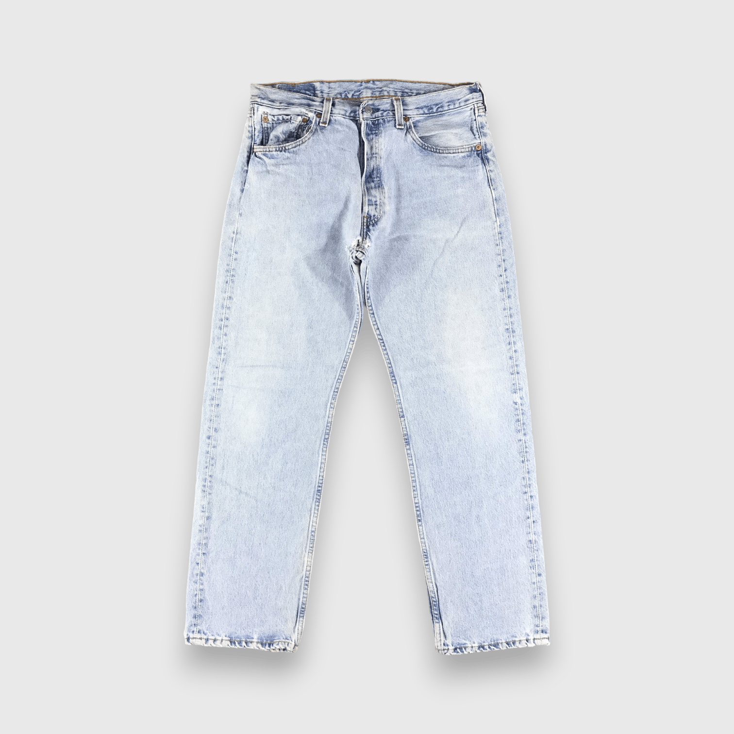 Levi's Vintage Blue Wash Levis 501 Jeans-J2556 Size US 32 / EU 48 - 1 Thumbnail