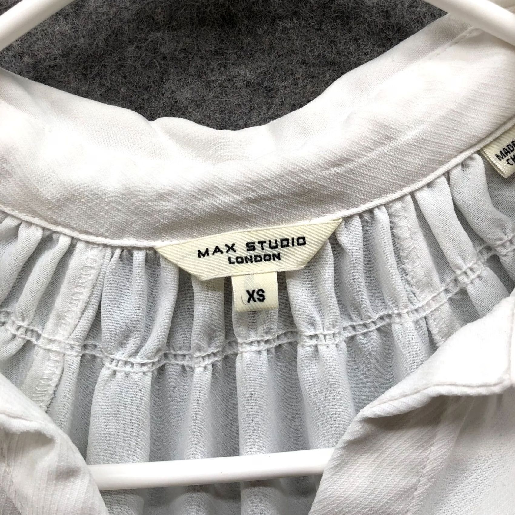 Vintage Max Studio Skipper Collar Blouse Womens XS Ivory White Short Sleeve Chiffon Blouse Size XS / US 0-2 / IT 36-38 - 5 Thumbnail