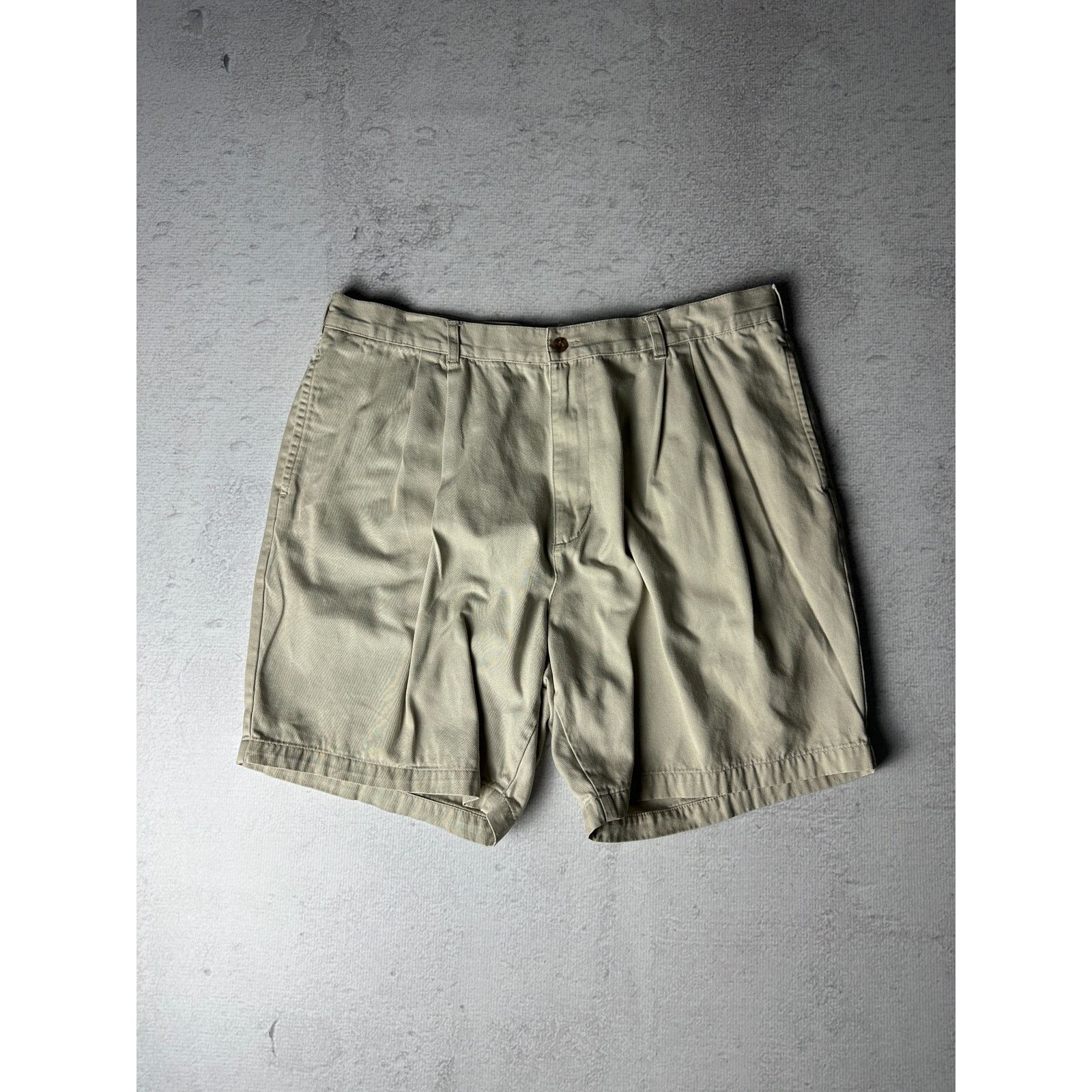 Chaps Vintage Chaps Ralph Lauren Beige Chino Shorts - Men's 2XL Size US 40 / EU 56 - 1 Thumbnail