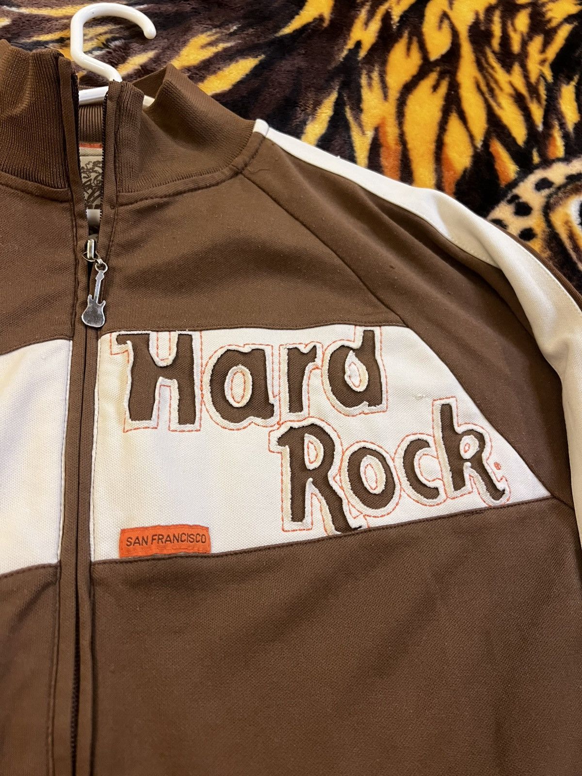 Hard Rock Cafe × Vintage Vintage Hard Rock Cafe Brown San Francisco Jacket Size US L / EU 52-54 / 3 - 2 Thumbnail