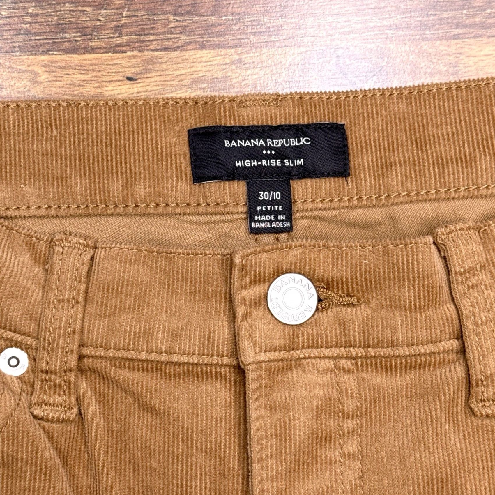 Banana Republic Banana Republic High Rise Slim Corduroy Pants Womens 30 Tan Slimming Cotton Elastane 25.5in Inseam Tapered City Travel Casual - Logo Front Flat Front Size 30" / US 8 / IT 44 - 2 Thumbnail