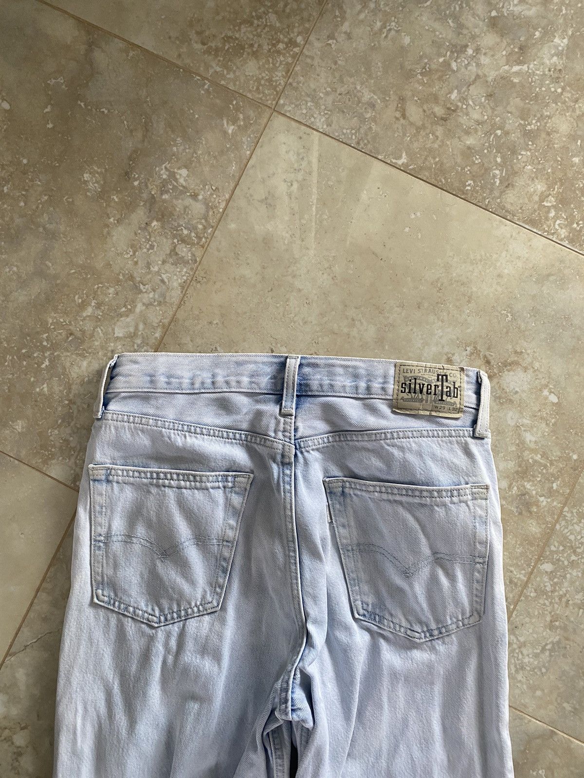 Levi's Vintage Levis SilverTab Baggy Loose Fit Jeans Blue Jeans Y2K Size US 29 - 8 Thumbnail