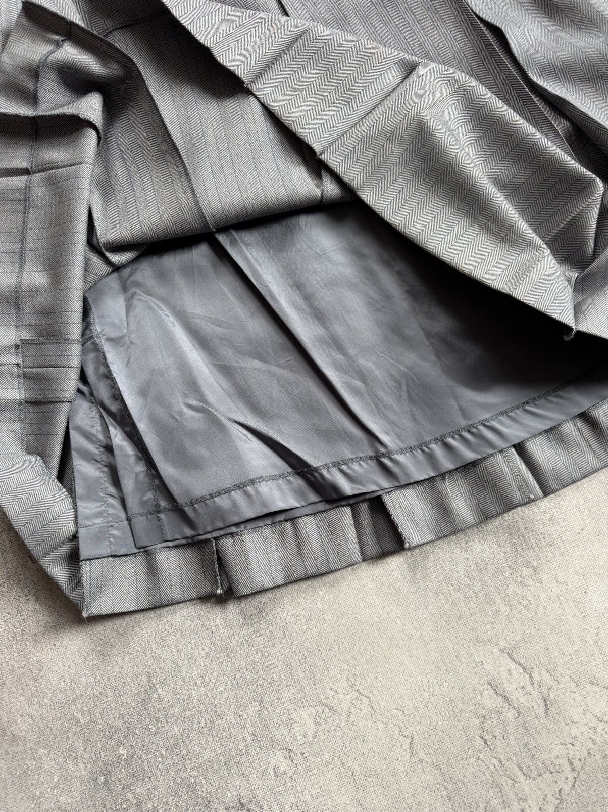 Burberry Vintage Burberrys London Wool Pleated Maxi Zip Skirt 90s Size 32" / US 10 / IT 46 - 4 Thumbnail