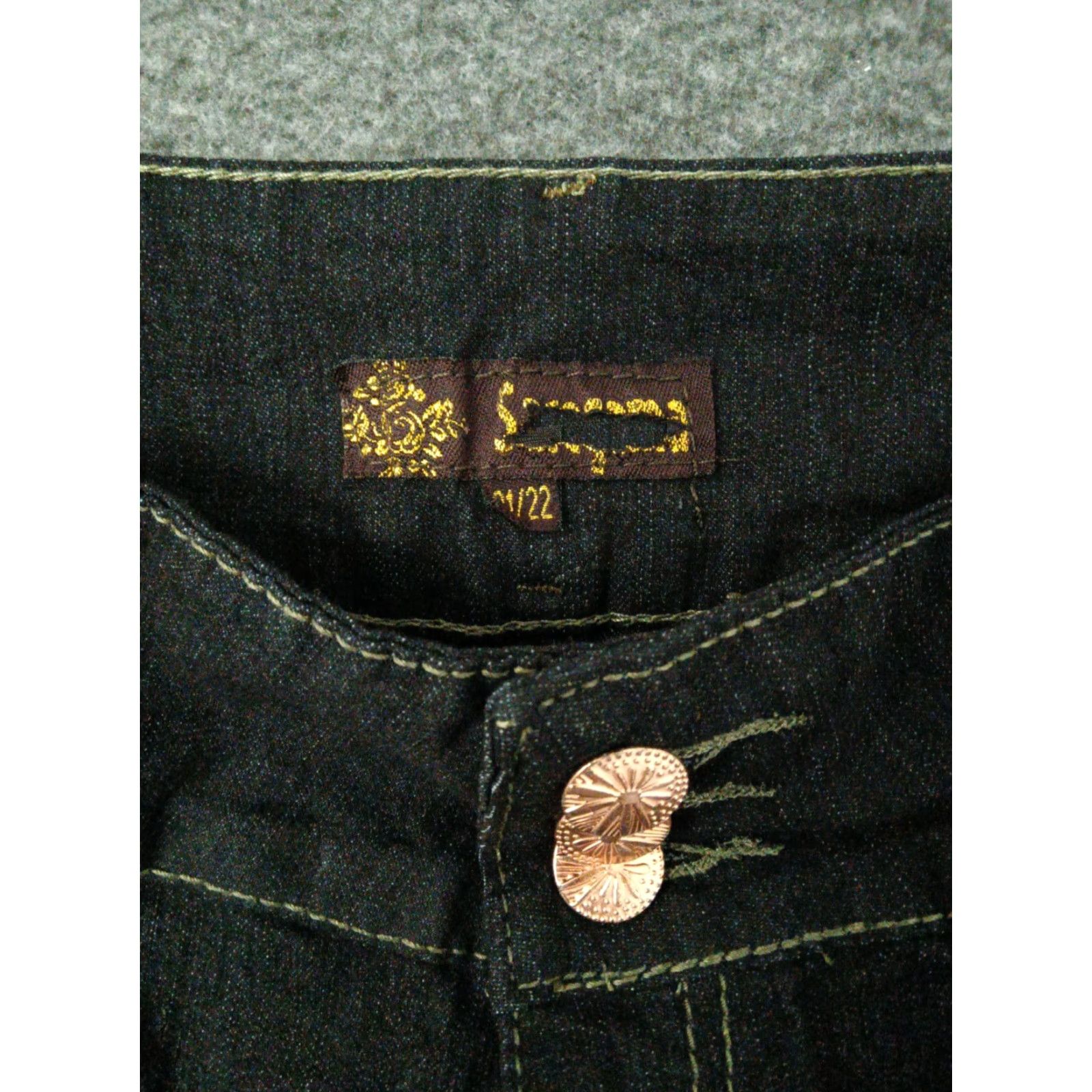 Vintage Unbranded Jeans Women's 21/22 Dark Wash Skinny 3 Button Closure Size 42" / US 20 - 6 Thumbnail