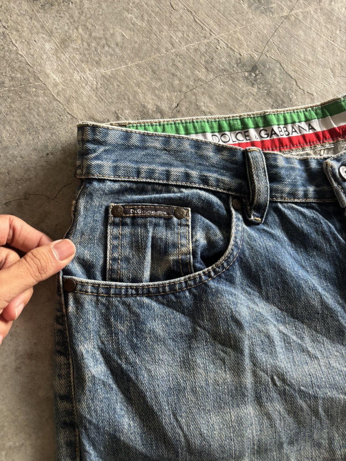 Dolce & Gabbana DOLCE & GABBANA vintage big logo archive italy jeans Size US 34 / EU 50 - 9 Thumbnail