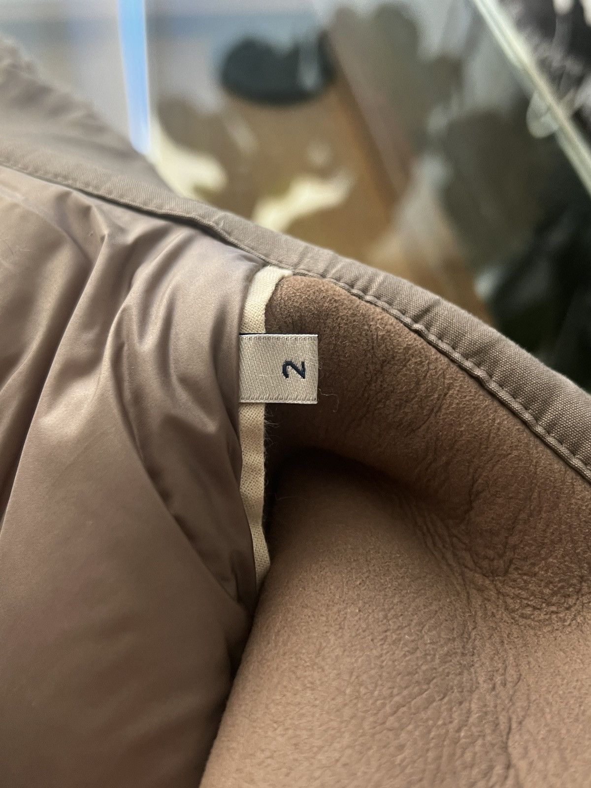 Moncler × Rick Owens Rick Owens x Moncler - Dust Shearling Coyote Jacket Size US M / EU 48-50 / 2 - 15 Thumbnail